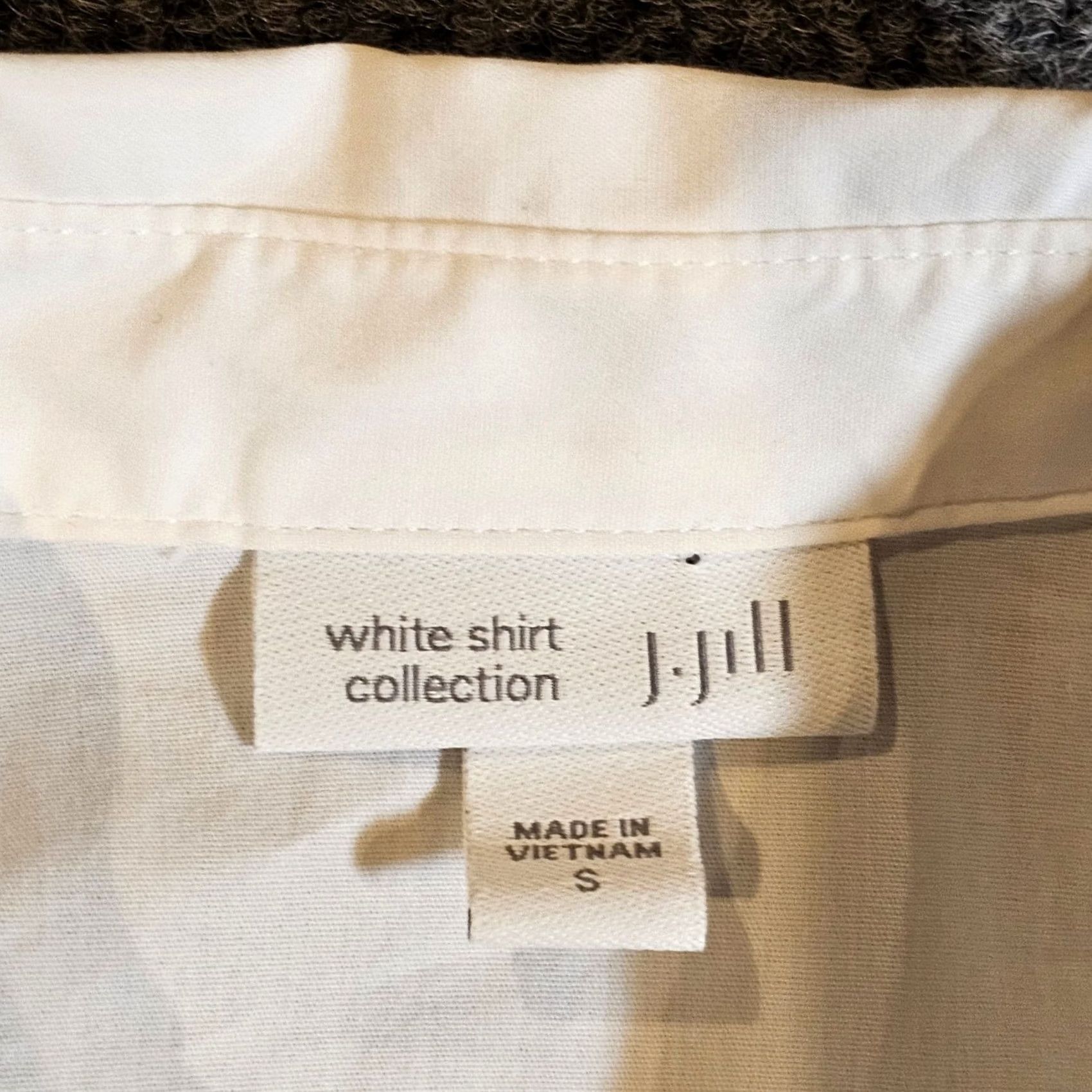 J. Jill J. Jill Top Tunic Shirt Women S Long Sleeve Snap Button Stretch Coastal Beach Basic White Size S / US 4 / IT 40 - 3 Thumbnail