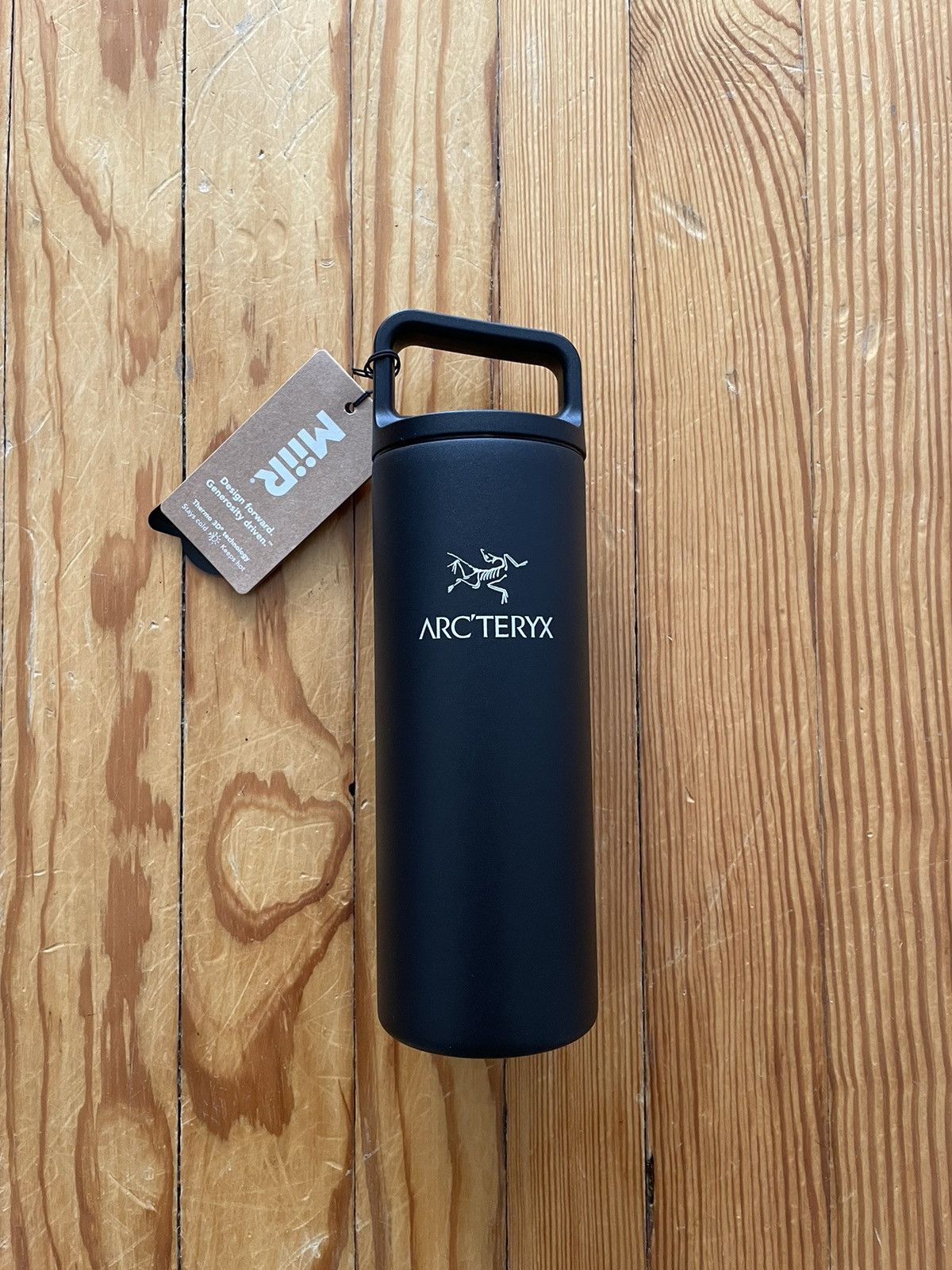 Arc'Teryx Arcteryx Friends and Family 16oz Water Bottle Thermos 
