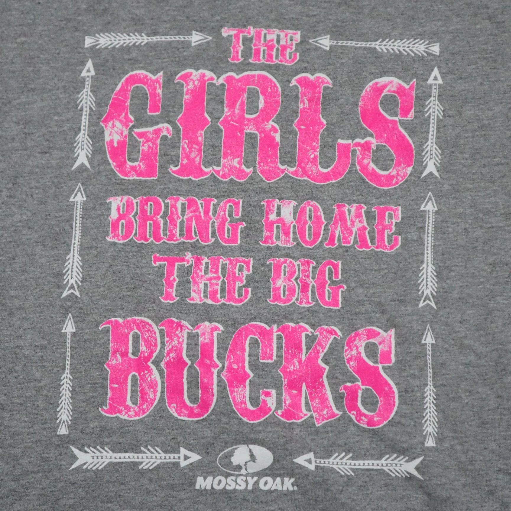 Vintage Mossy Oak T-Shirt V-Neck Girls Gray Size M Mossy Oak "The Girls Bring Home the Big Bucks" V Neck T-Shirt Black Pink Size M / US 6-8 / IT 42-44 - 2 Thumbnail