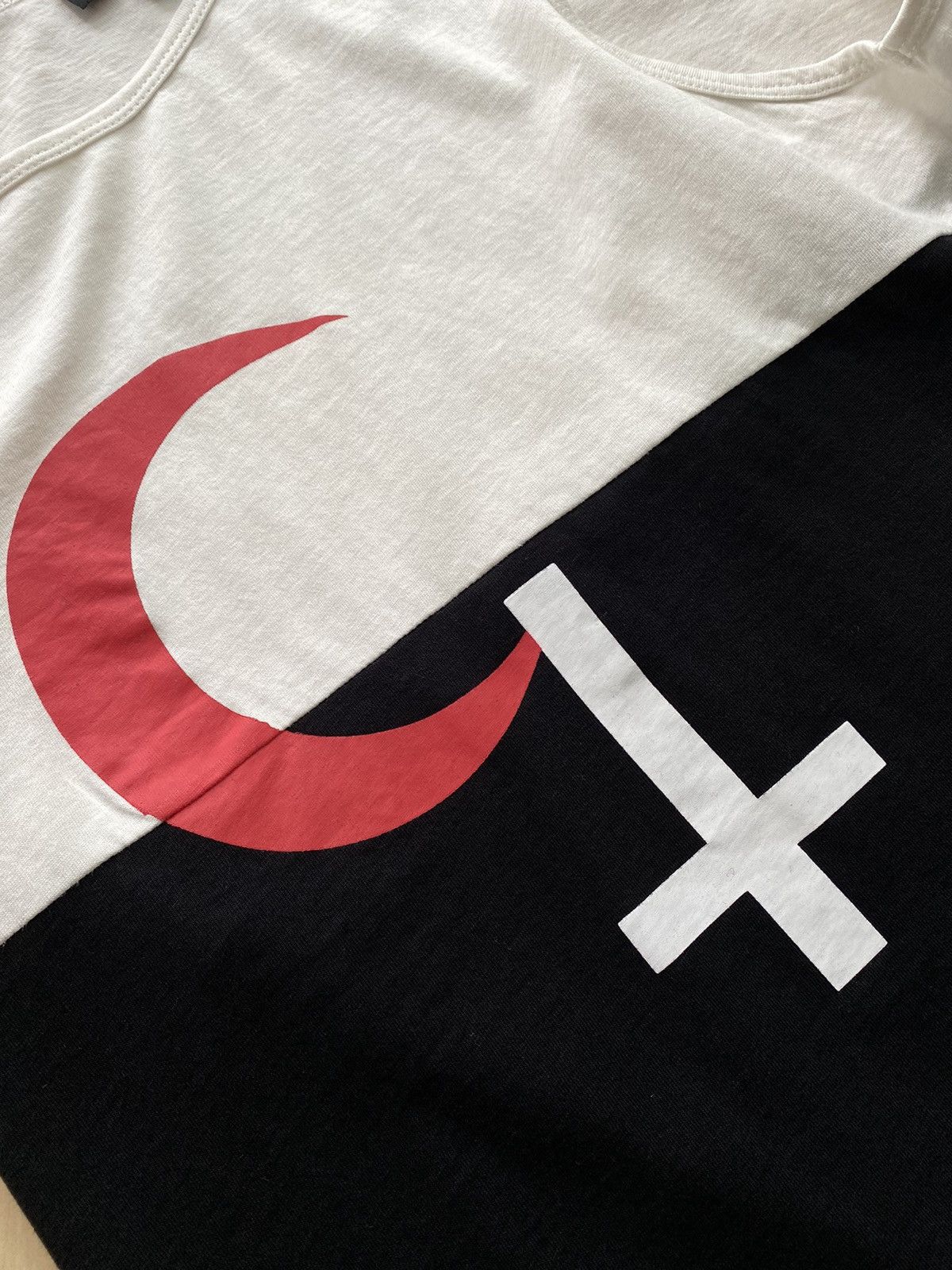 Black Scale Black Scale sleeveless logo t shirt tank top Size US M / EU 48-50 / 2 - 4 Thumbnail