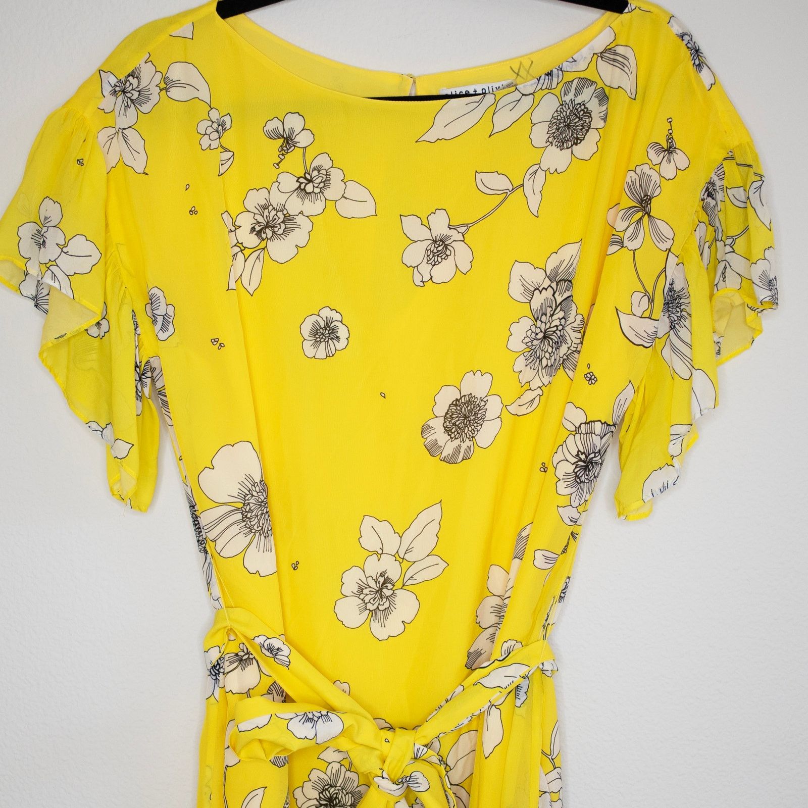 Alice + Olivia Alice + Olivia Ellamae Mini Dress Size M / US 6-8 / IT 42-44 - 6 Thumbnail