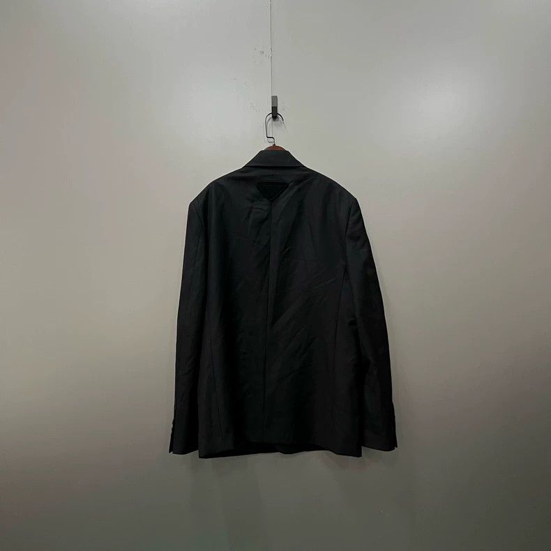 Prada Prada Triangle logo on the back black suit 2501-Nextarrow Size 50R - 2 Thumbnail