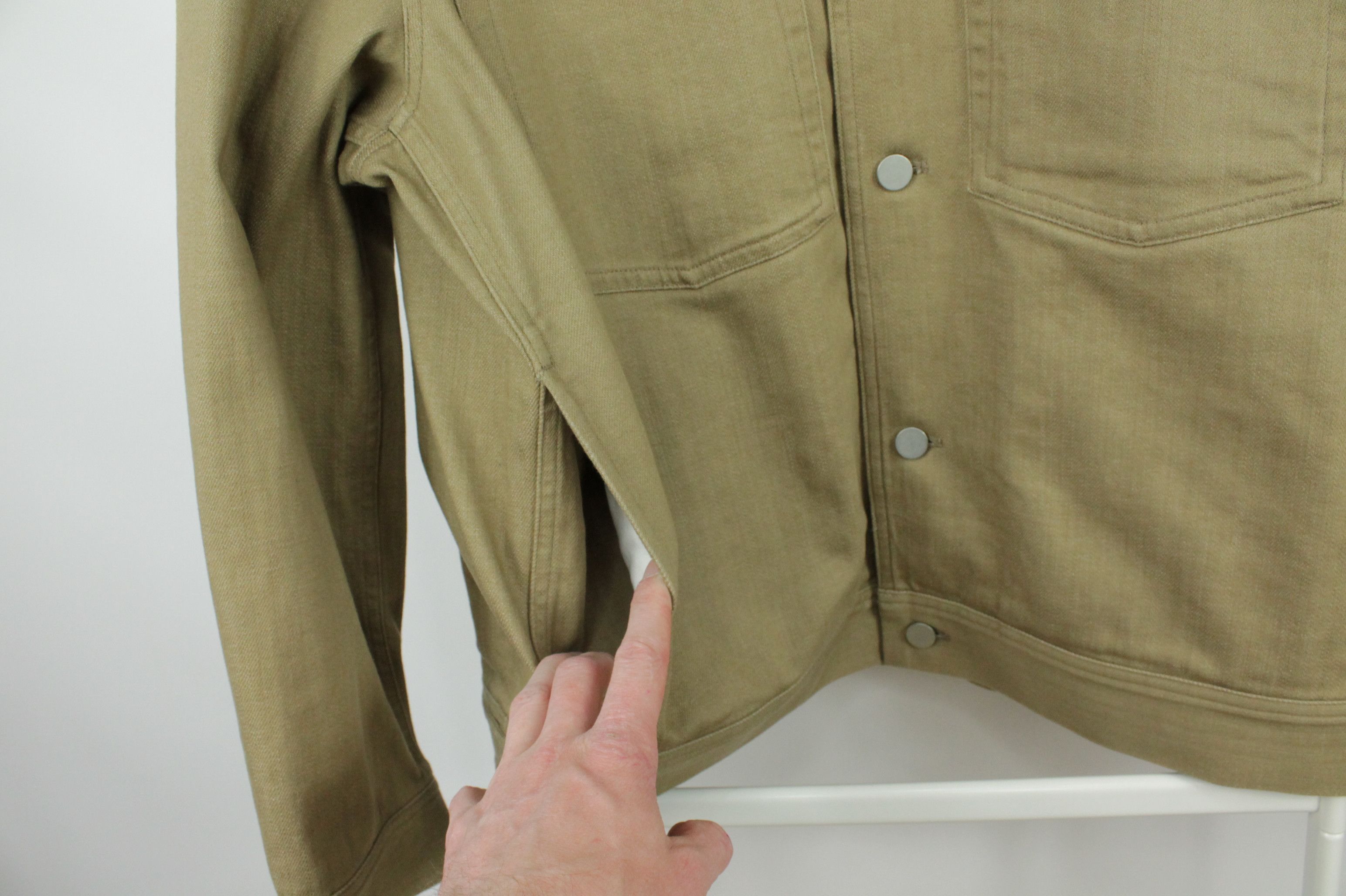 Cos COS Relaxed Fit Two-pocket Denim Jacket Size US S / EU 44-46 / 1 - 6 Thumbnail