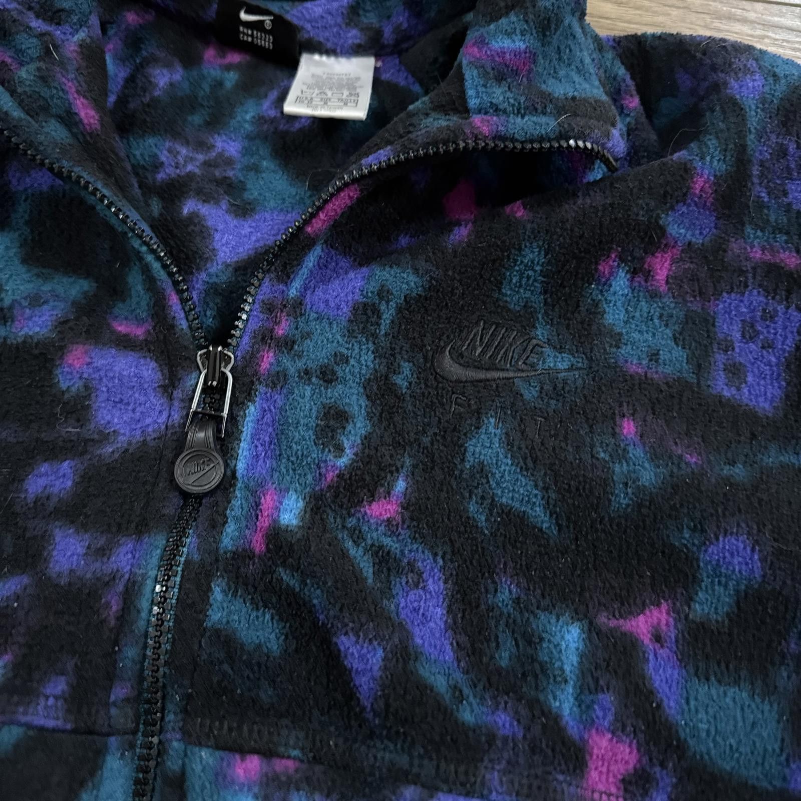 Nike Vintage Nike F.I.T. Aztec Fleece Half Zip Pullover Geometric Size ONE SIZE - 3 Thumbnail
