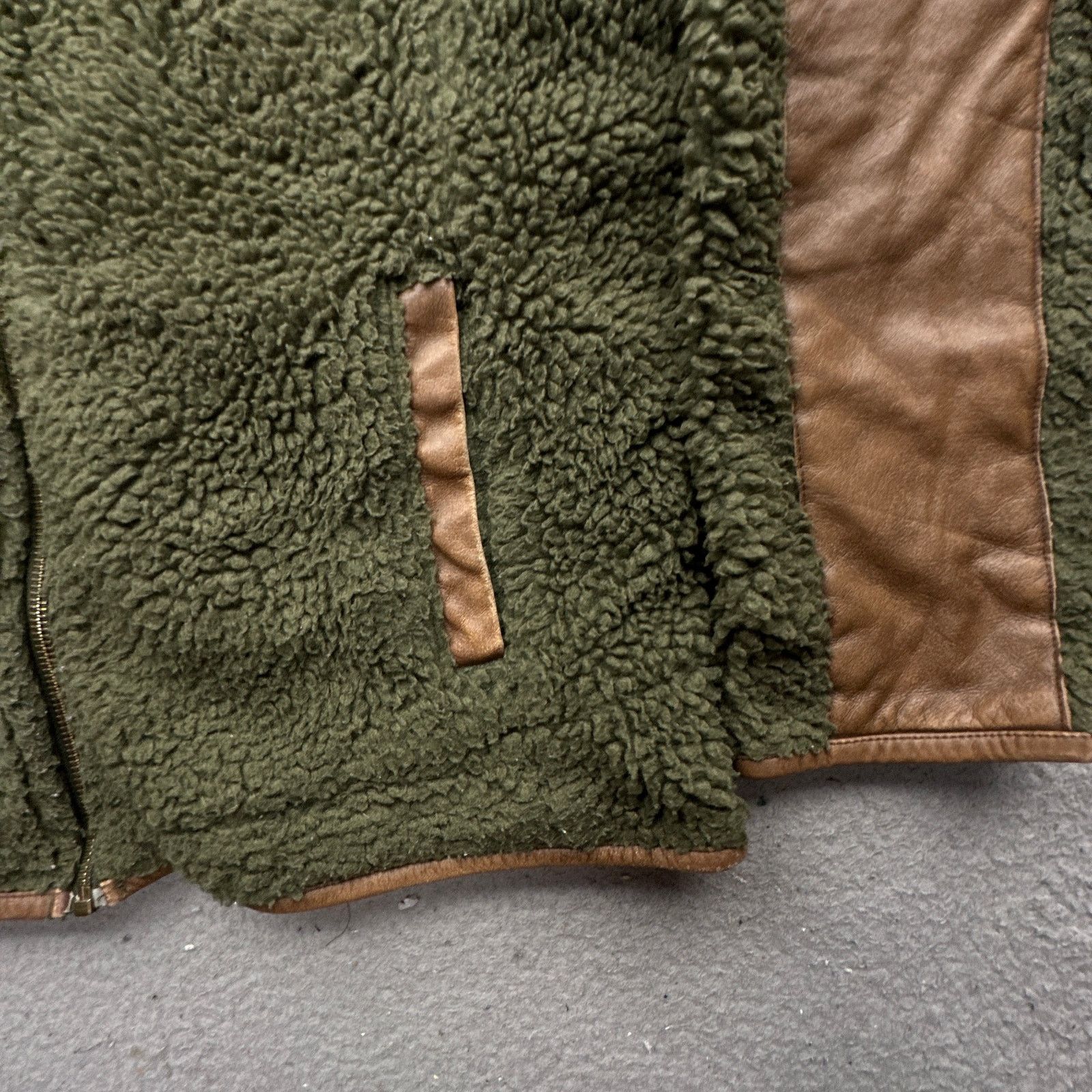 Orvis Orvis Deep Pile Fleece Sherpa Leather Trim Jacket Womens L Size L / US 10 / IT 46 - 11 Thumbnail