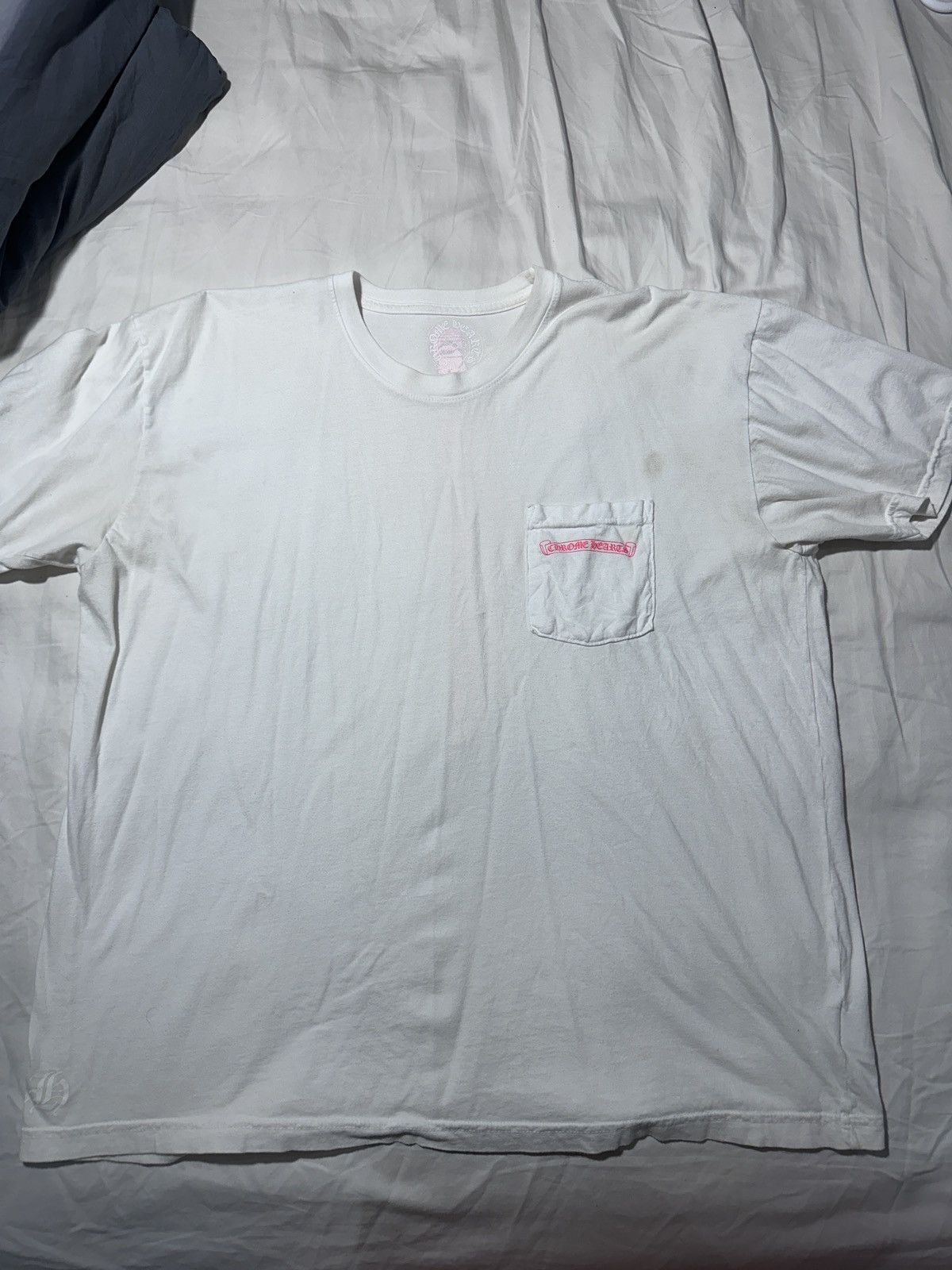 Chrome Hearts Chrome Hearts White/Pink Tracks Pocket Tee Size US XL / EU 56 / 4 - 3 Thumbnail