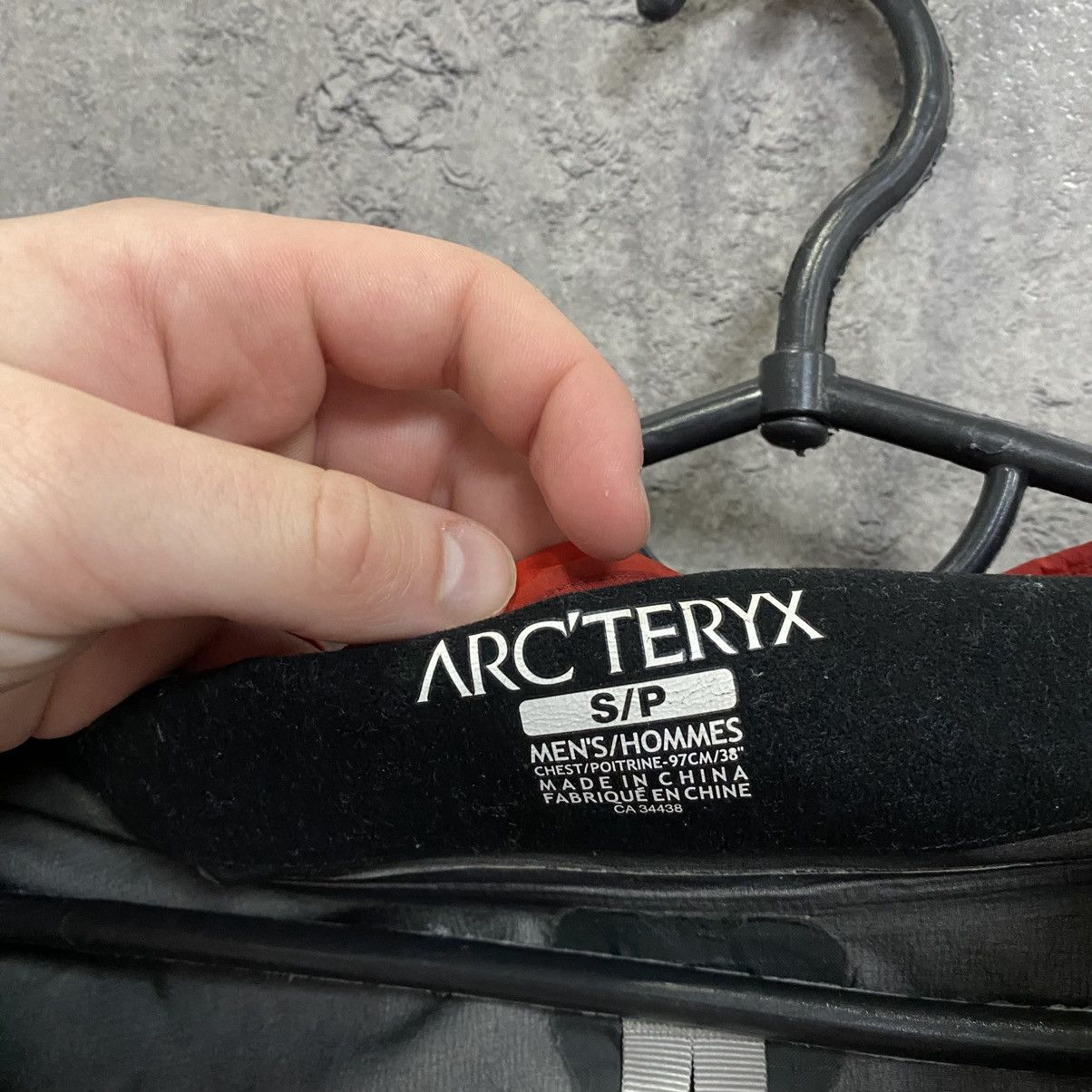 Arc'teryx Men's Arcteryx Beta Gore-Tex Jacket Size S Gorpcore Size US S / EU 44-46 / 1 - 14 Thumbnail