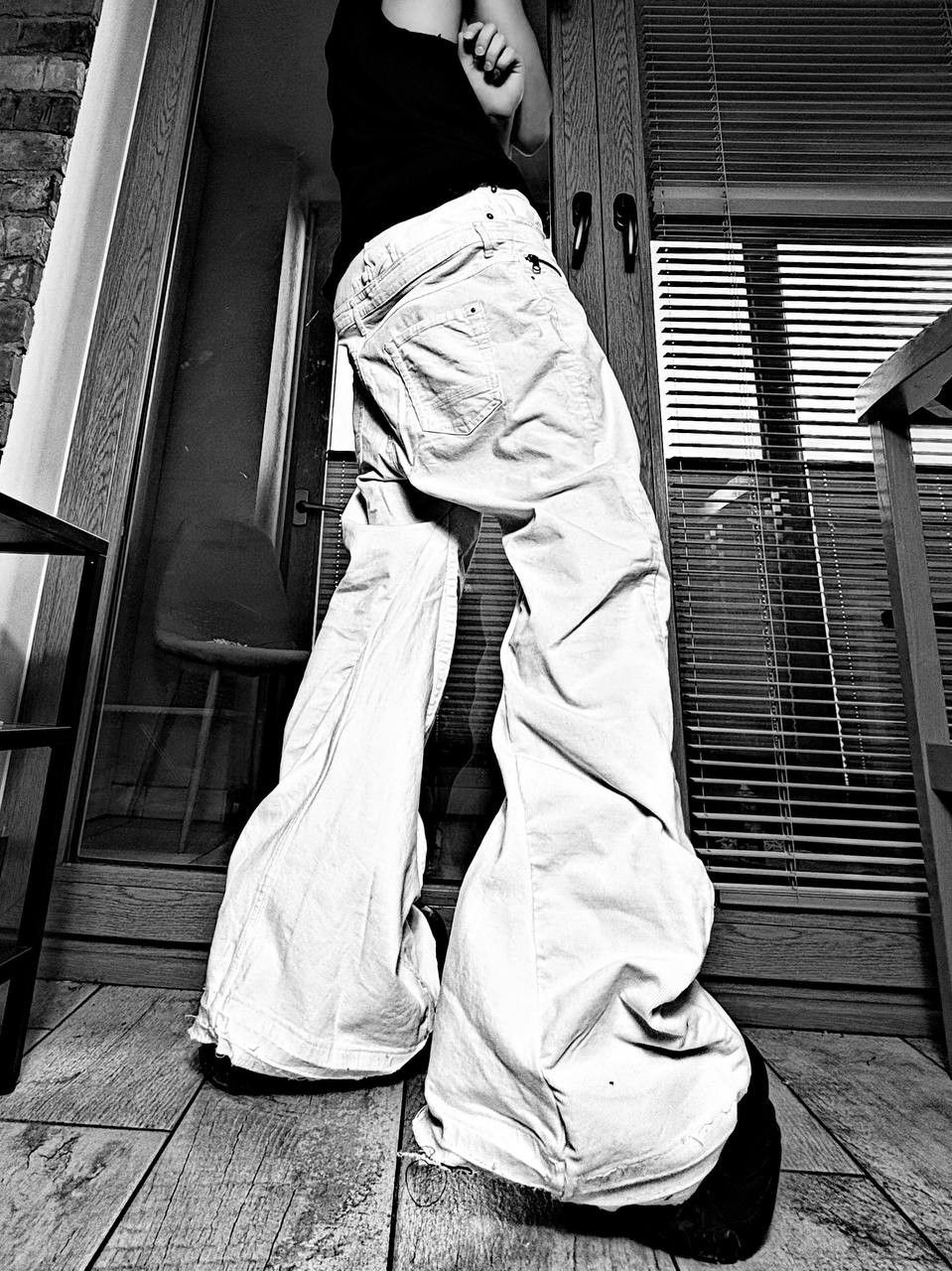 Japanese Brand Custom white Baggy Distressed Jeans Painted Wide Leg Size US 31 - 1 Thumbnail