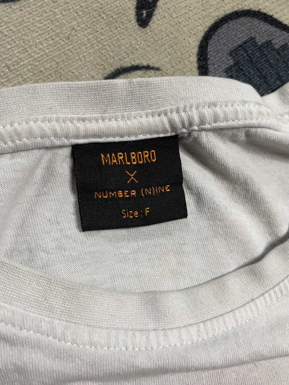 Number (N)ine Number (N)ine X Marlboro darted tee Size US M / EU 48-50 / 2 - 5 Thumbnail