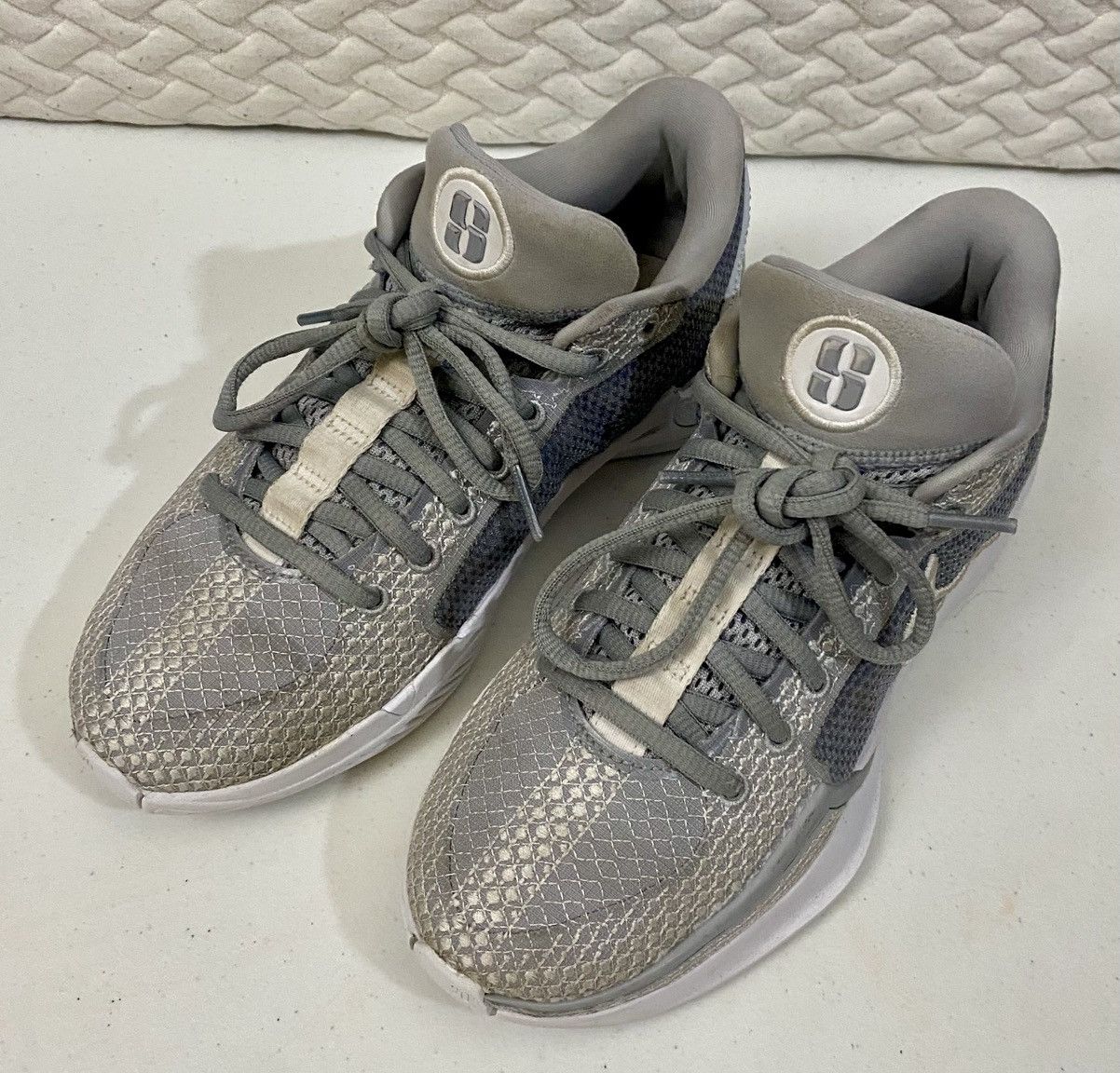 Nike Nike Sabrina 1 (TEAM) Wolf Grey/White 6.5 US FQ3391-010 Size US 6.5 / IT 36.5 - 7 Thumbnail