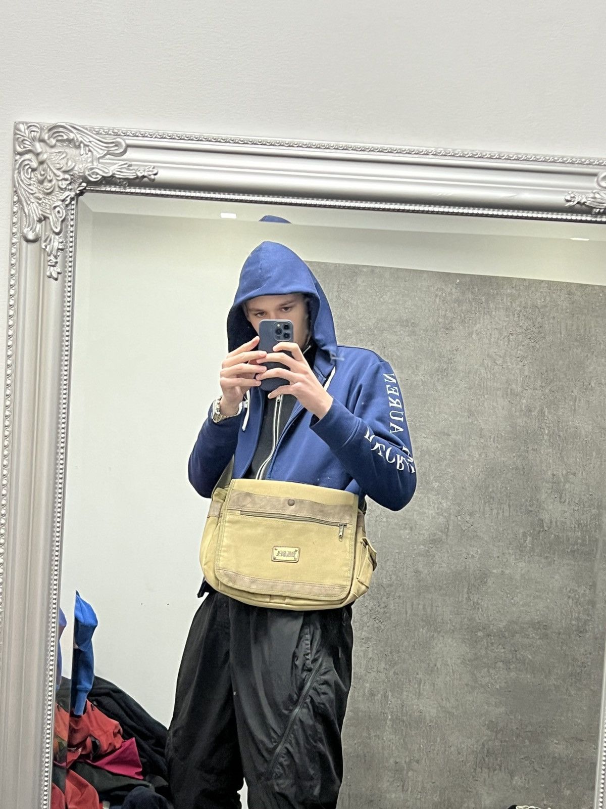 Diesel Vintage Japan Diesel Bag Avantgarde Hype Distressed Gothic Size ONE SIZE - 1 Thumbnail