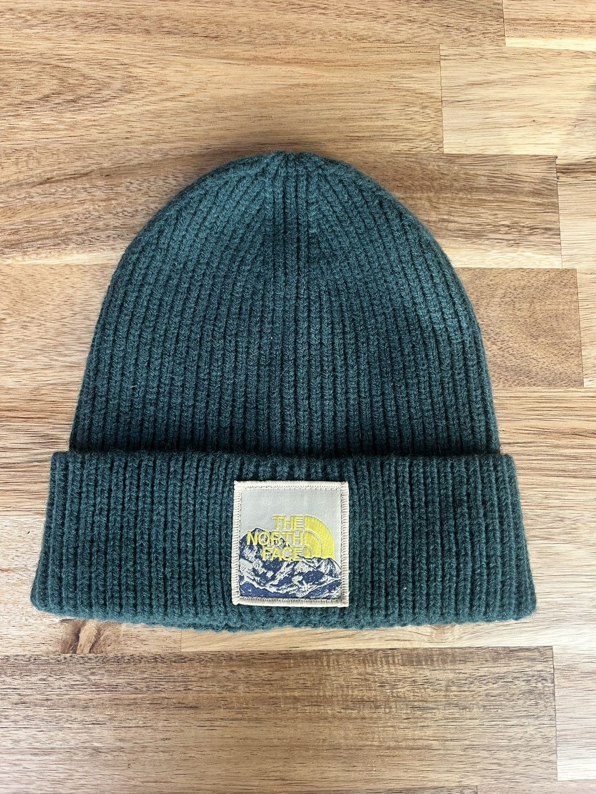 The North Face Green North Face Beanie Size ONE SIZE - 1 Thumbnail