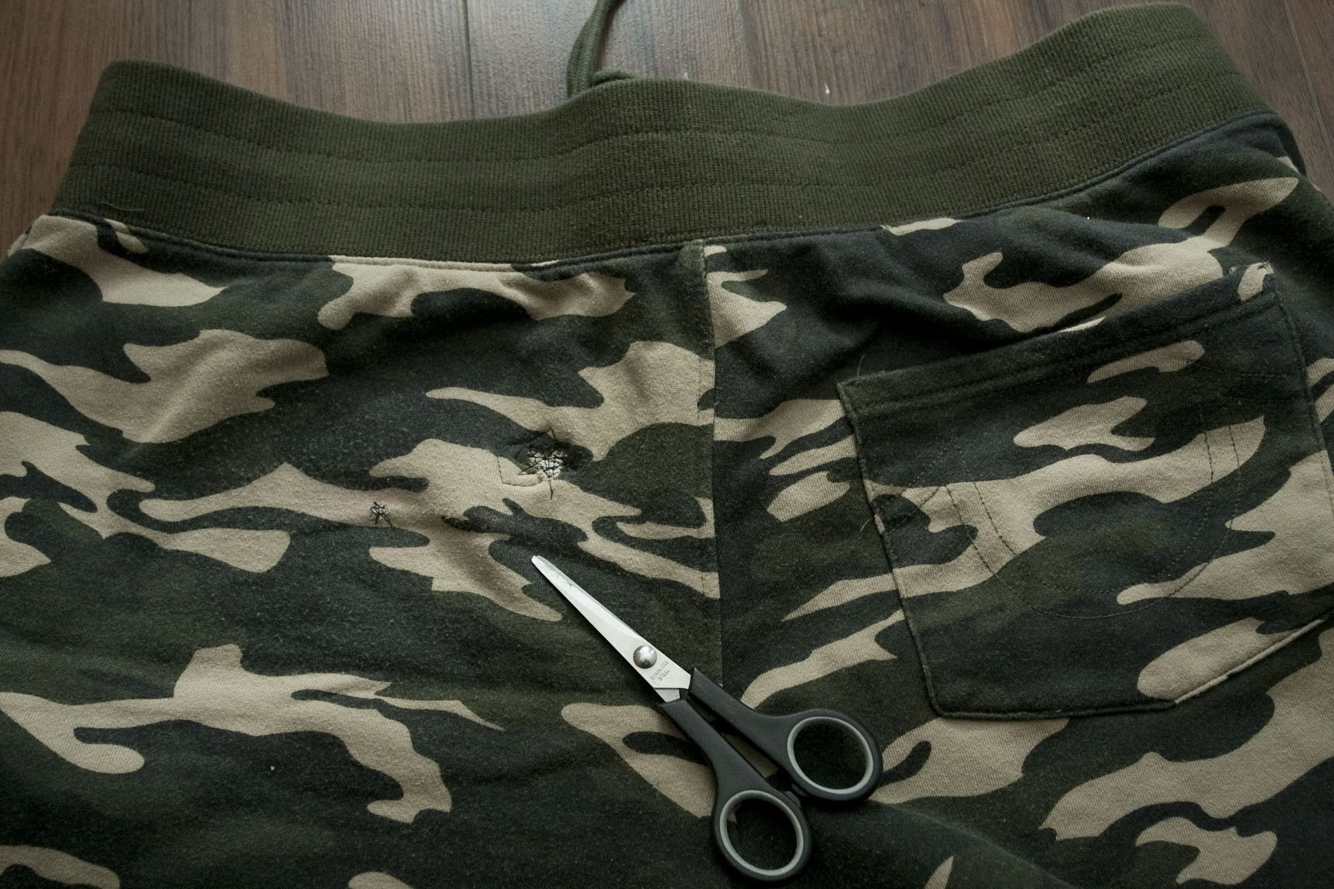 True Religion True Religion Jogger Distressed Size XL /38x26 Camo Size US 38 / EU 54 - 5 Thumbnail