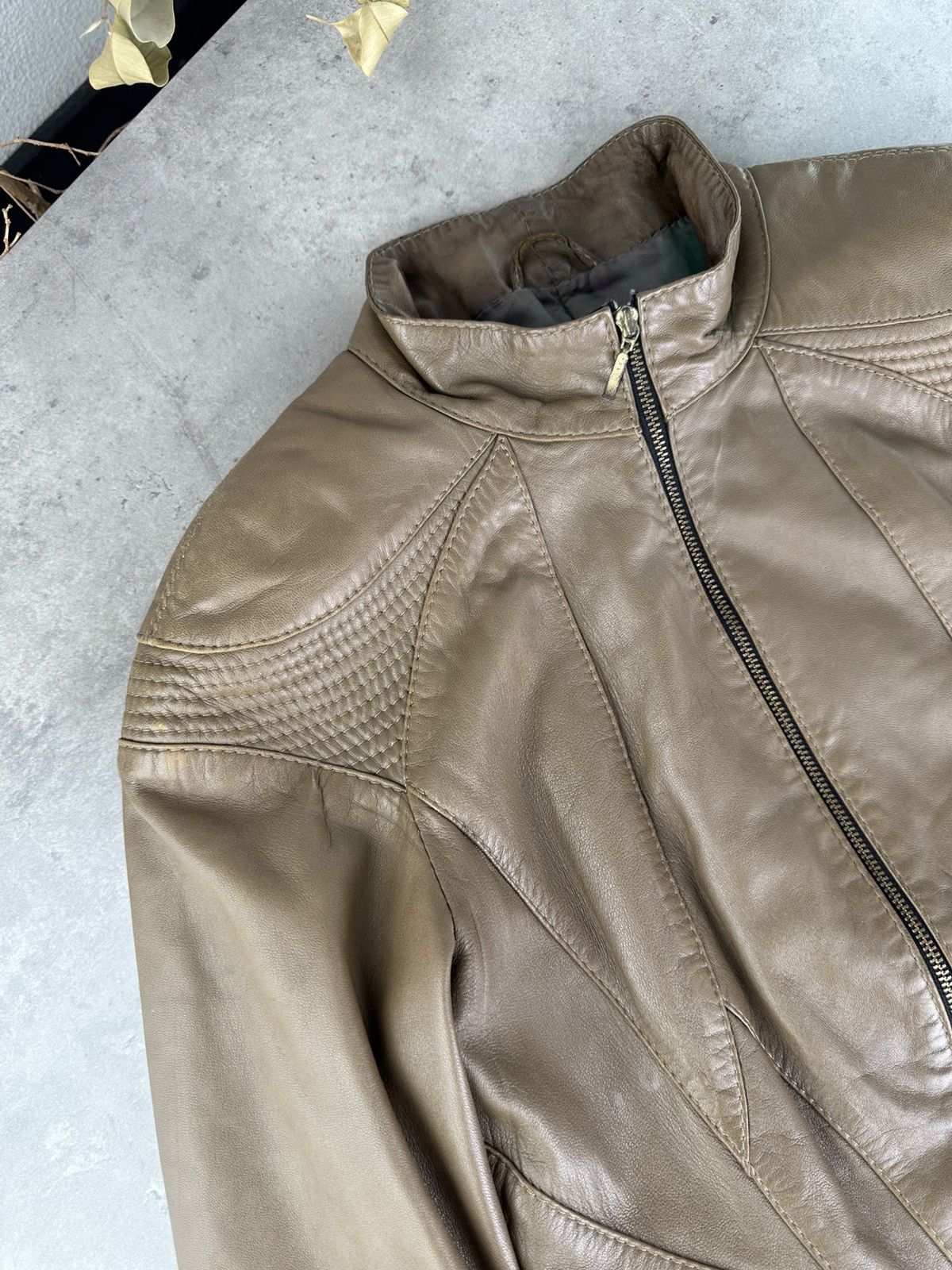 Japanese Brand Vintage Leather Jacket Size S / US 4 / IT 40 - 2 Thumbnail