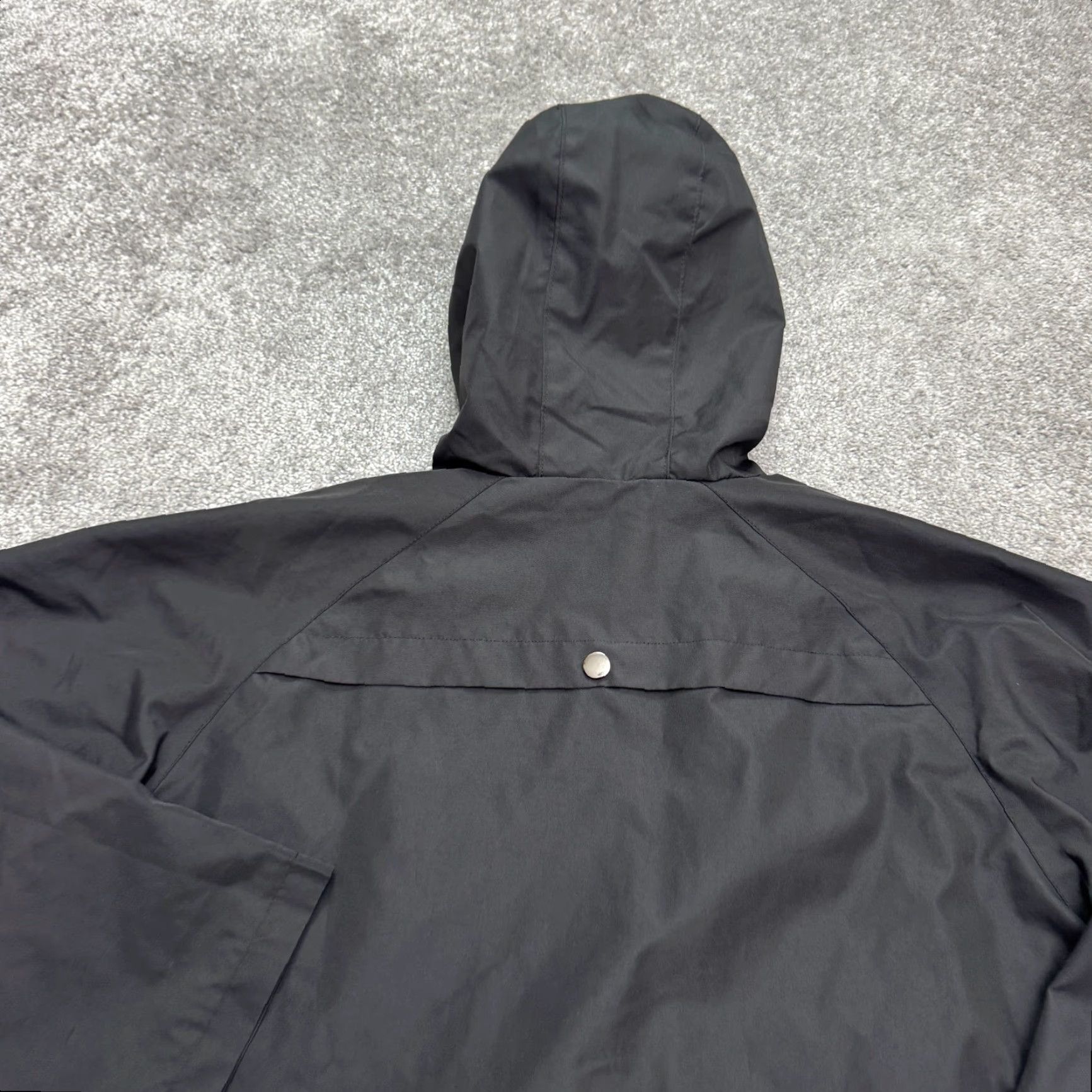 Rains Wantdo Anorak Long Rain Coat Hoodie Jacket Womens Medium Black Stripe Lined Size M / US 6-8 / IT 42-44 - 3 Thumbnail