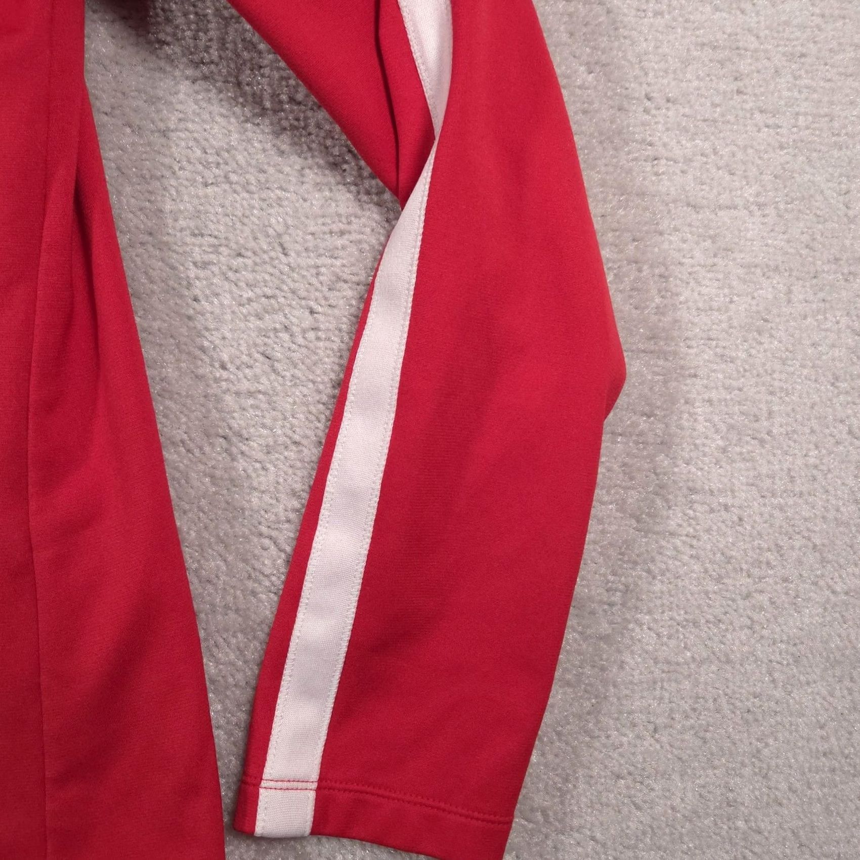 Under Armour Under Armour Pullover Mens M Red 1/4 Zip Mock Neck Long Sleeve Loose Fit Training Shirt Size US M / EU 48-50 / 2 - 6 Thumbnail