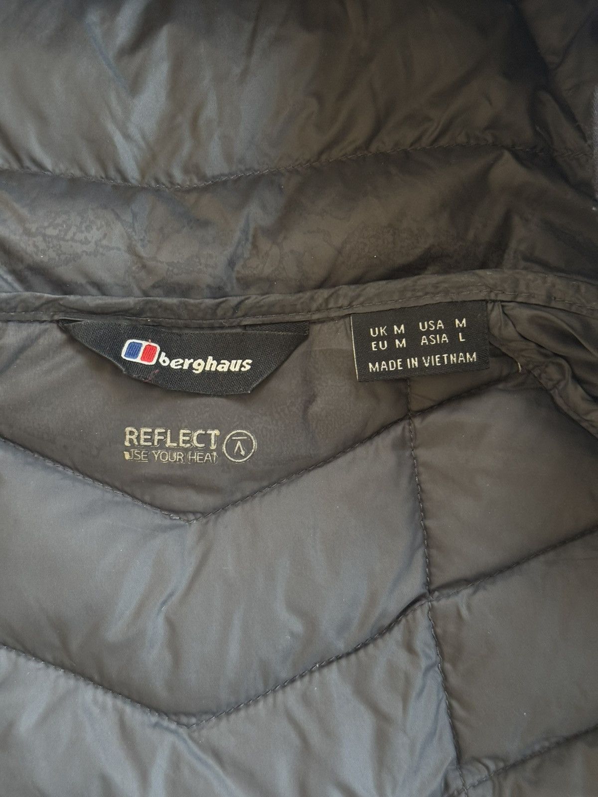 Berghaus Berghaus M zip down jacket hooded quilted light coat outdoor Size US M / EU 48-50 / 2 - 12 Thumbnail