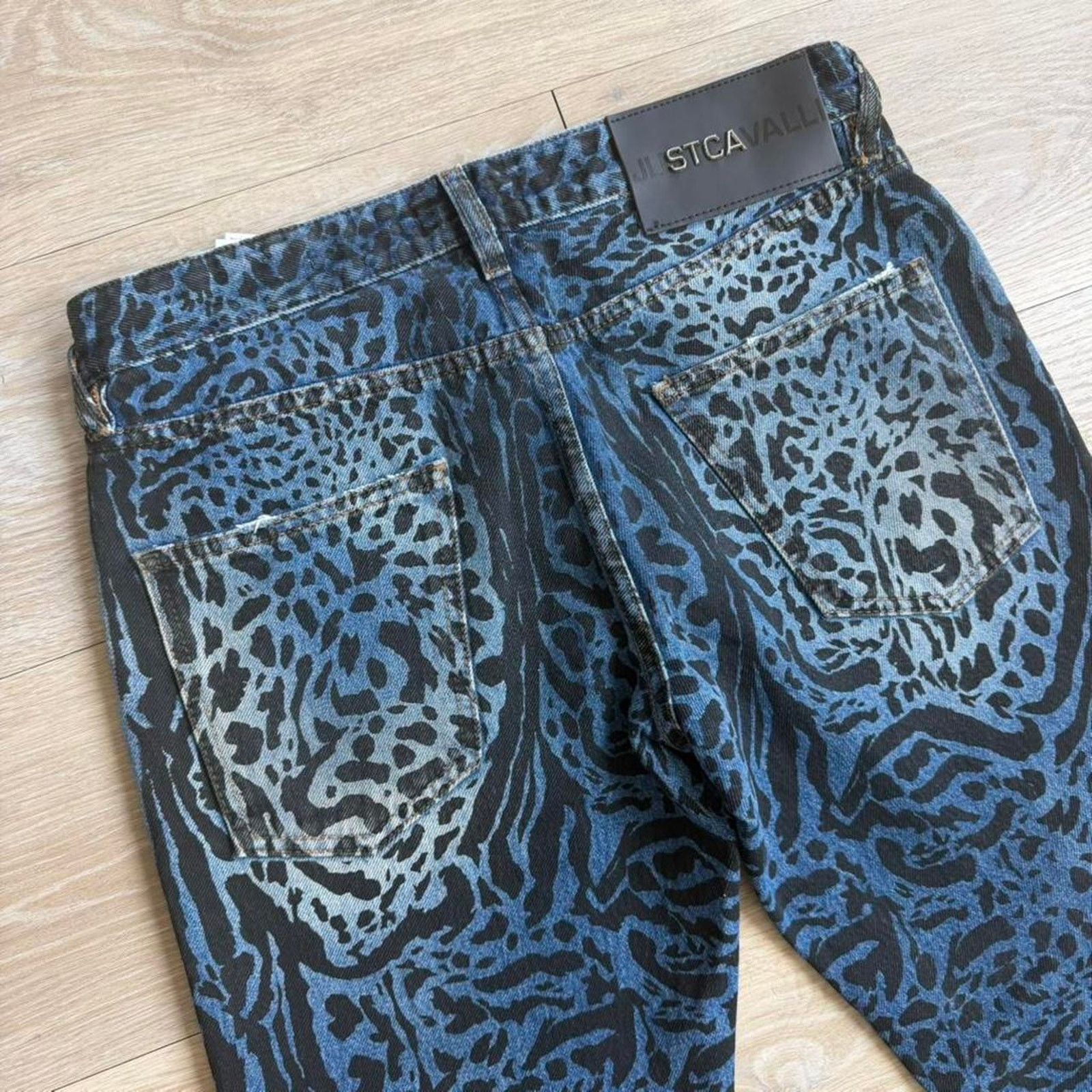 Just Cavalli Just Cavalli Leopard Print Denim Pants y2k Size US 30 / EU 46 - 6 Thumbnail