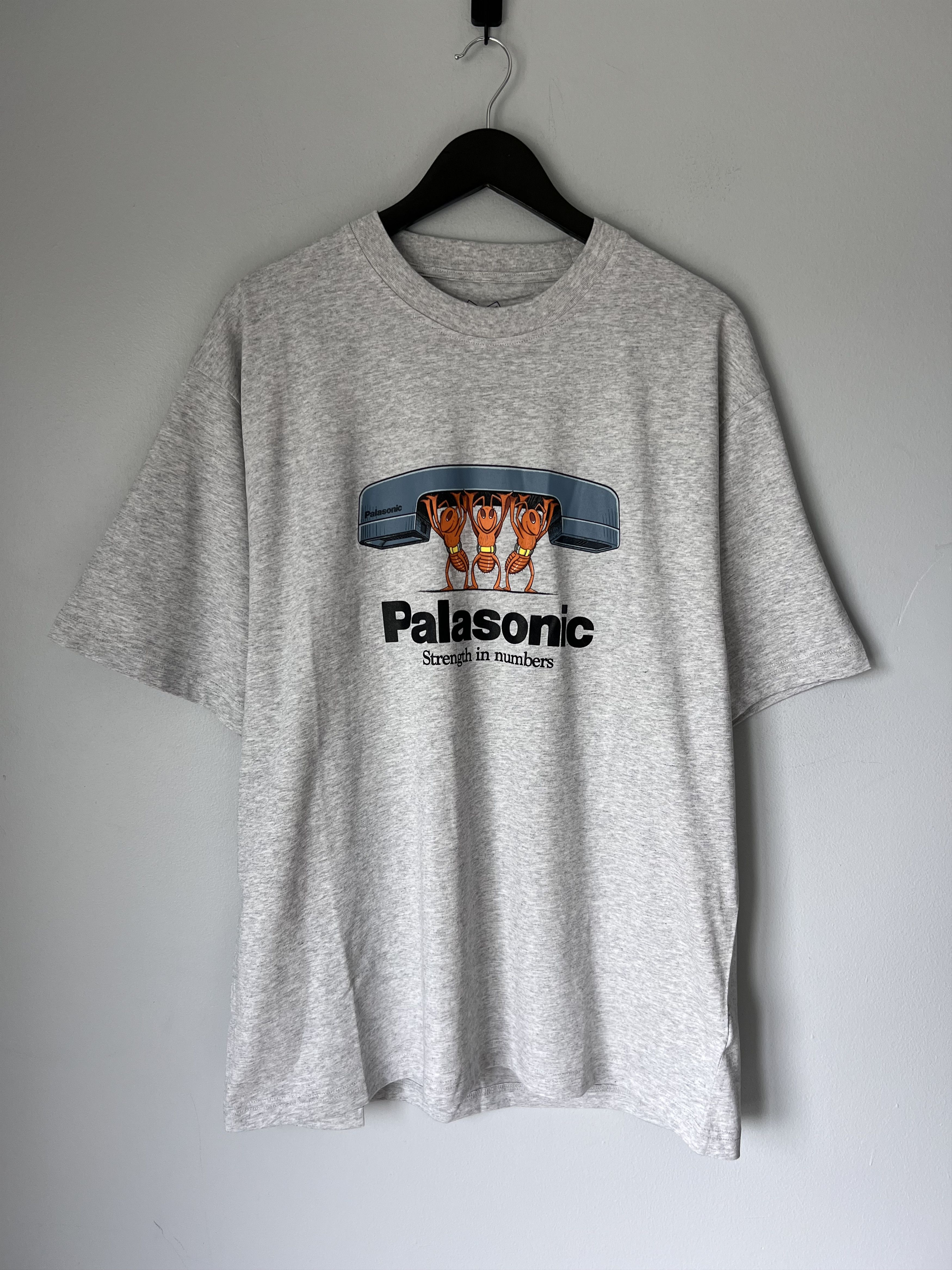 Palace Palace Palasonic Bell Man Tee in Gray Size US XL / EU 56 / 4 - 1 Thumbnail