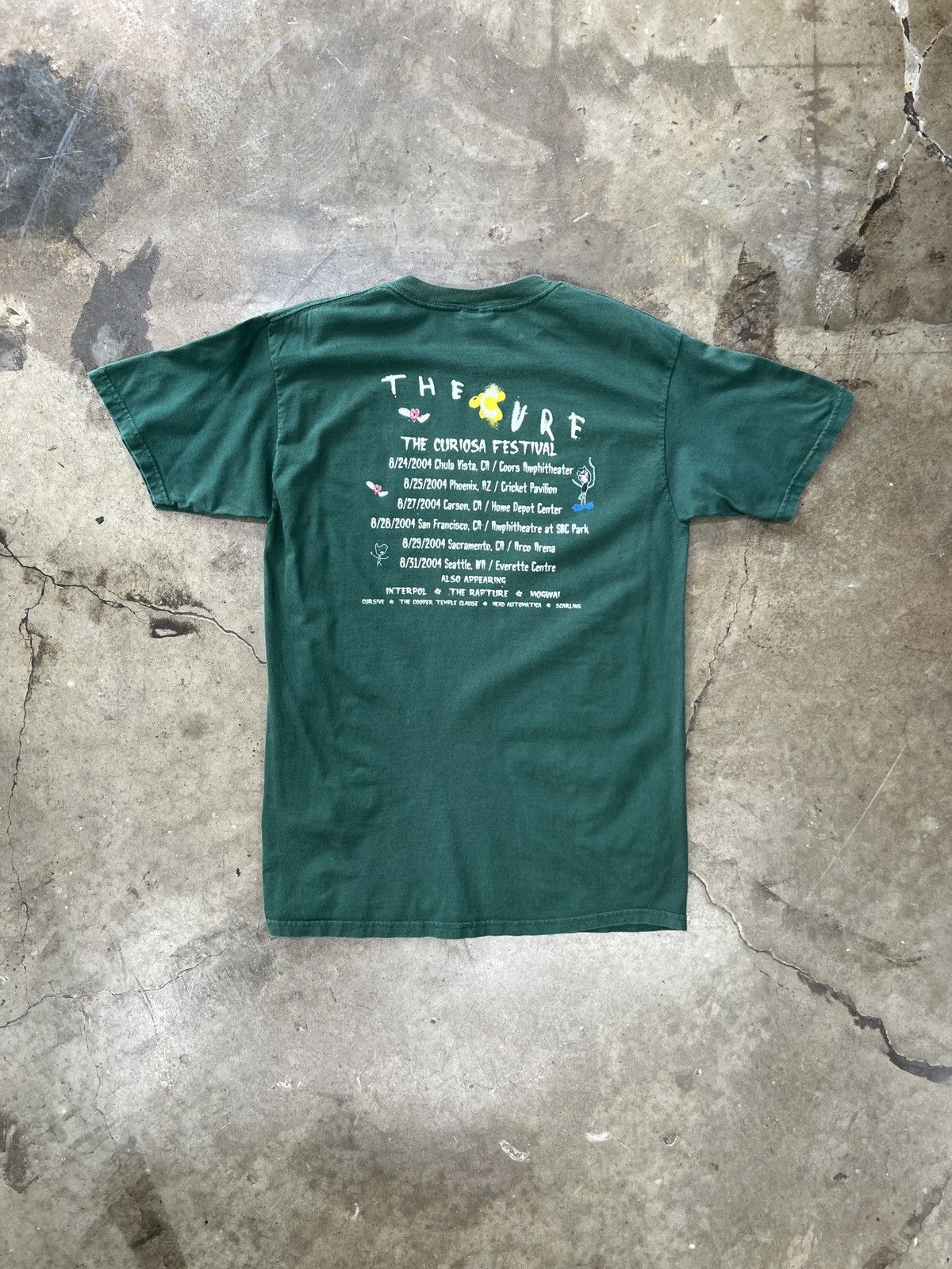 Band Tees Vintage 2004 The Cure Curiosa Festival Tee Medium Size US M / EU 48-50 / 2 - 6 Thumbnail