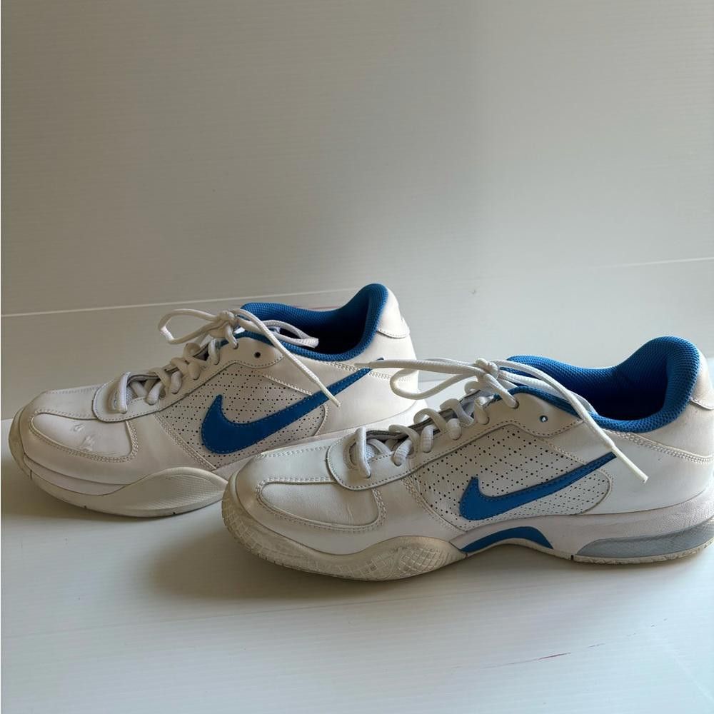 Nike Nike Air Malia Running Shoes Size US 8.5 / IT 38.5 - 2 Thumbnail