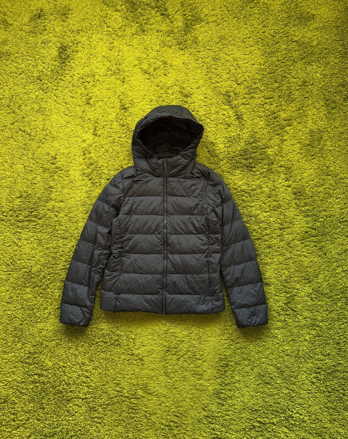 Japanese Brand × Uniqlo Uniqlo Japanese packable down puffer jacket Size S / US 4 / IT 40 - 1 Thumbnail
