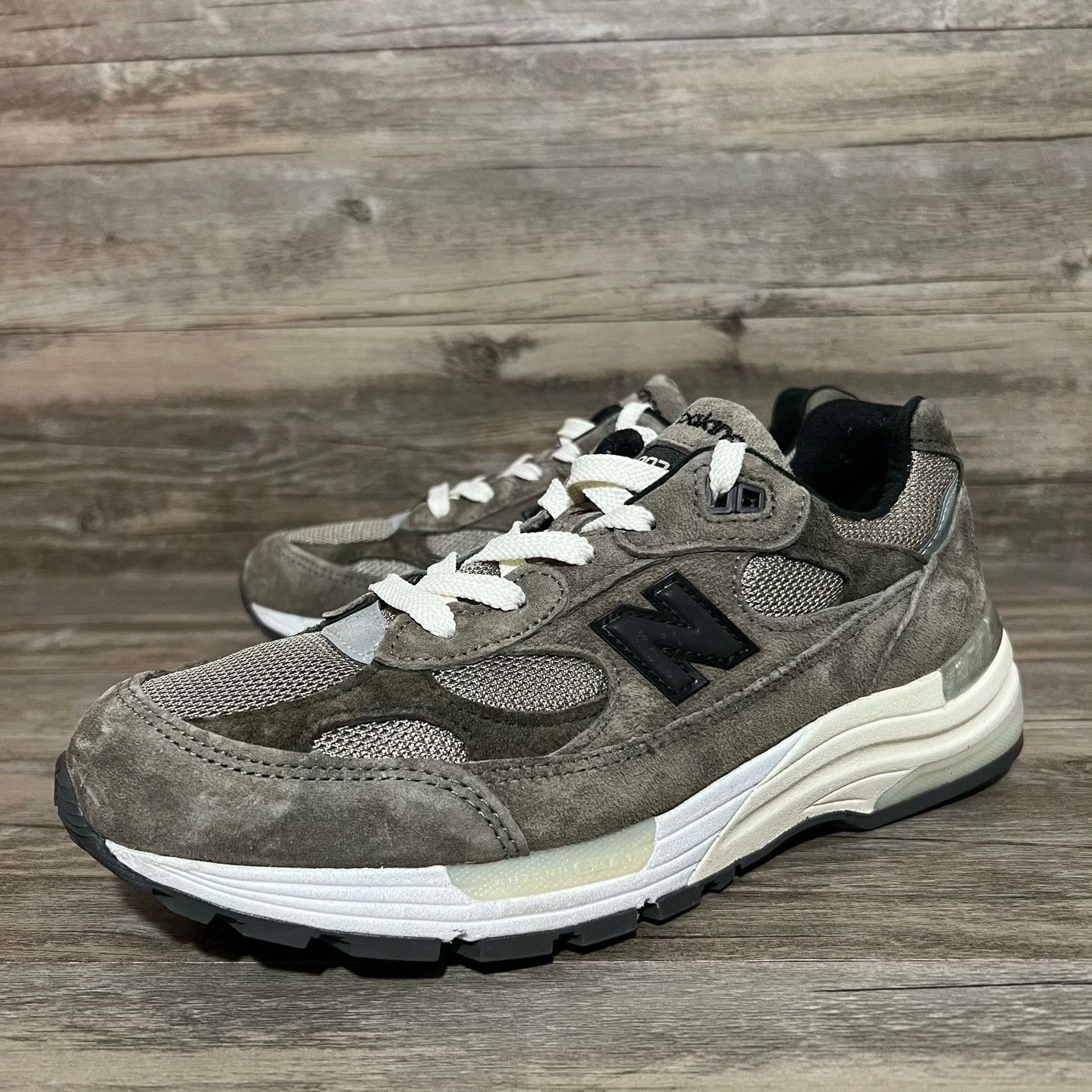New Balance New Balance Gray Lowtop Sneakers M Men Size US 10 / EU 43 - 1 Thumbnail