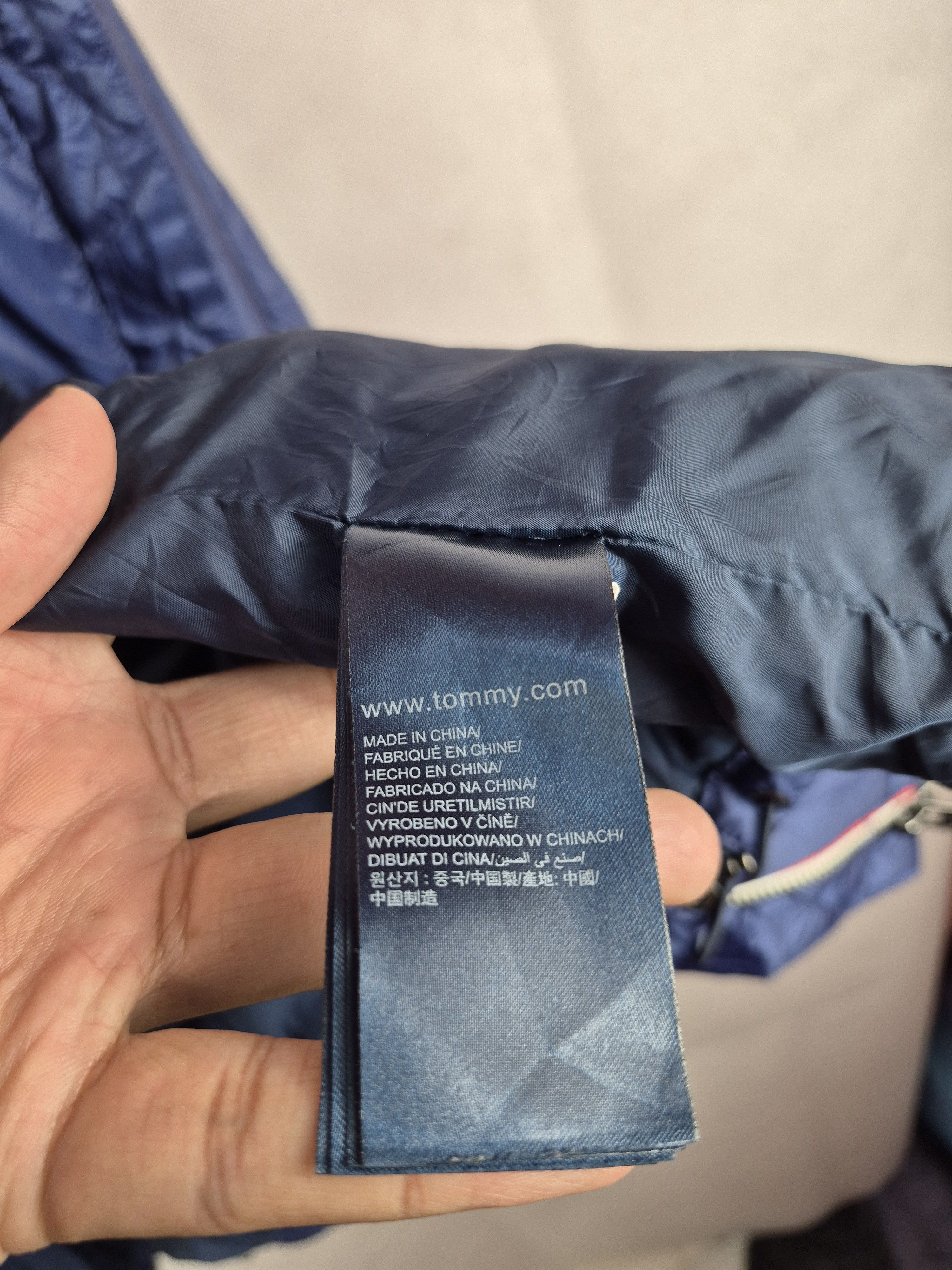 Tommy Hilfiger 🔥 Tommy Hilfiger Jeans Down Puffer Jacket Hoodie Size US XS / EU 42 / 0 - 13 Thumbnail