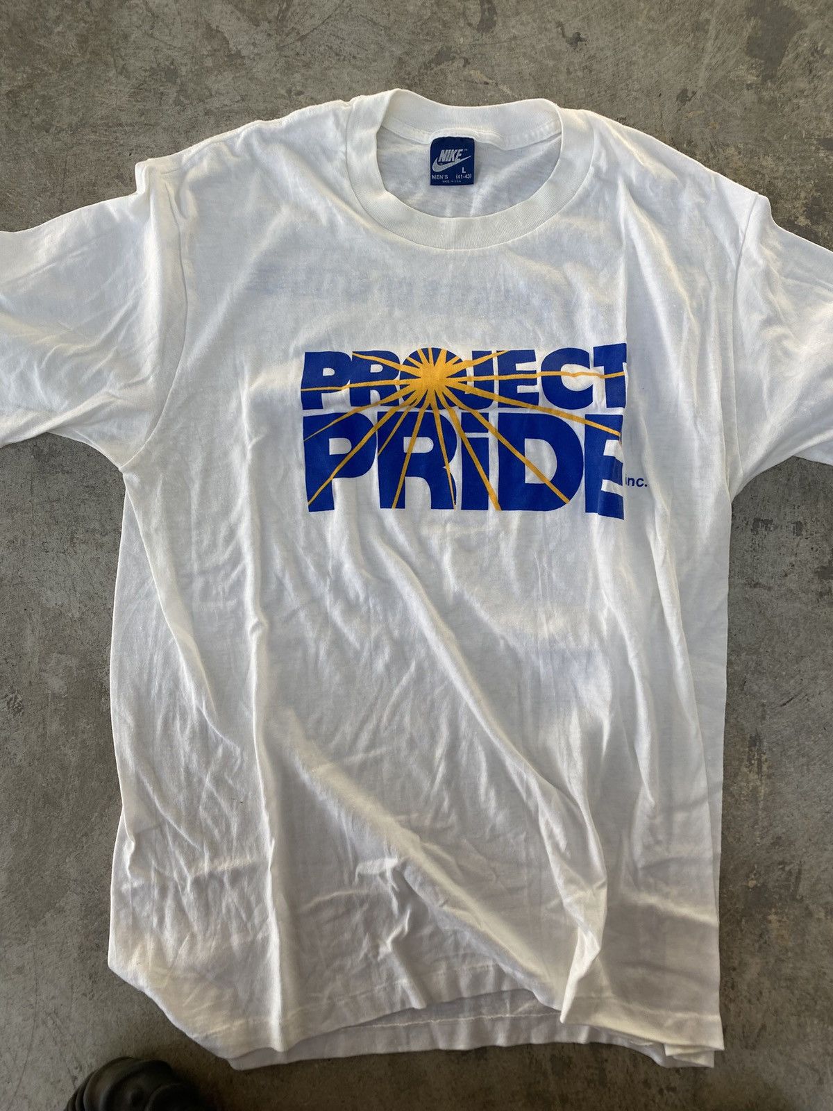 Nike Nike Vintage White Tee Project Pride Promo Size US L / EU 52-54 / 3 - 1 Thumbnail