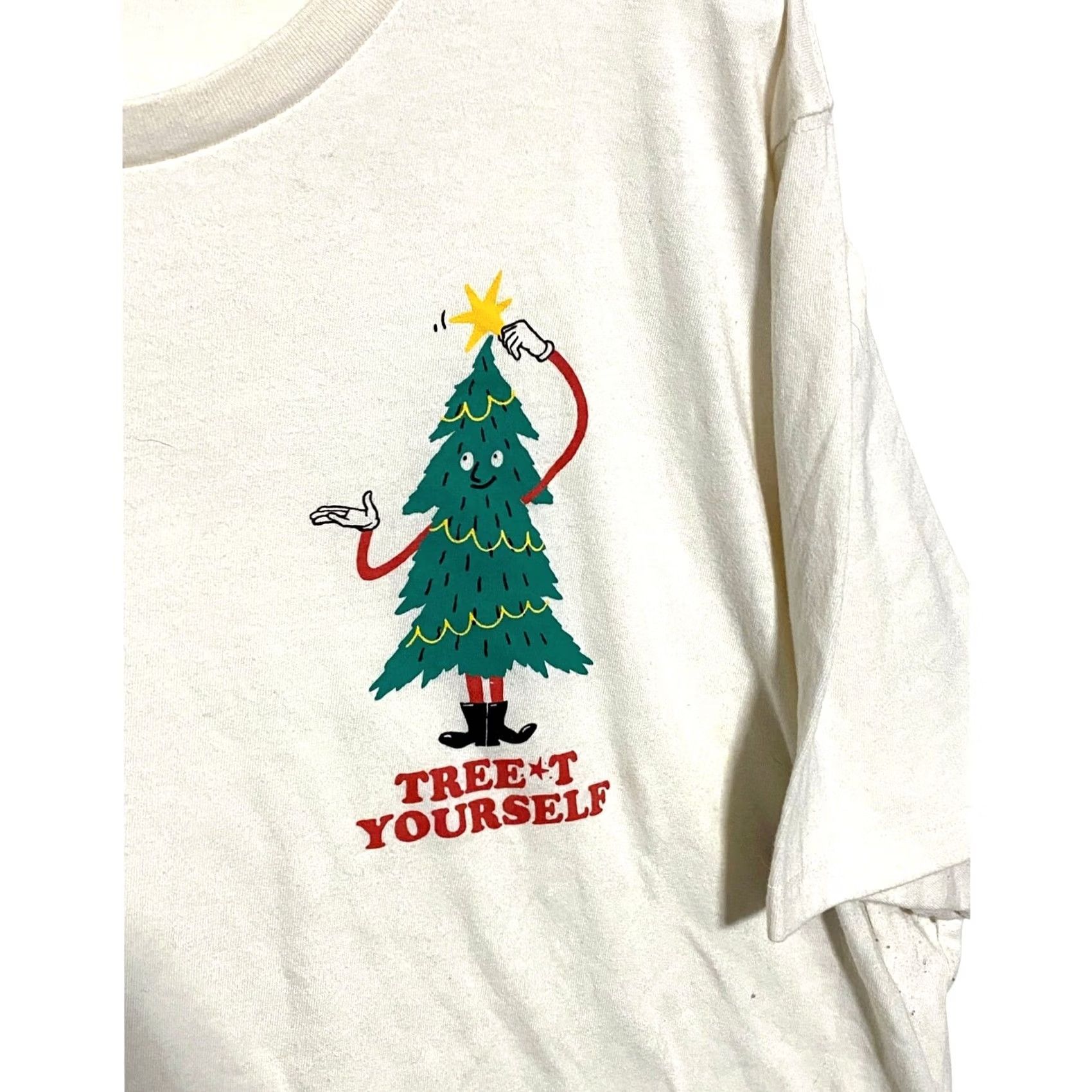 Old Navy VINTAGE Old Navy Christmas Tree Treet Treat Yourself Funny Holiday Humor Shirt Mens XXL Size US XXL / EU 58 / 5 - 2 Thumbnail