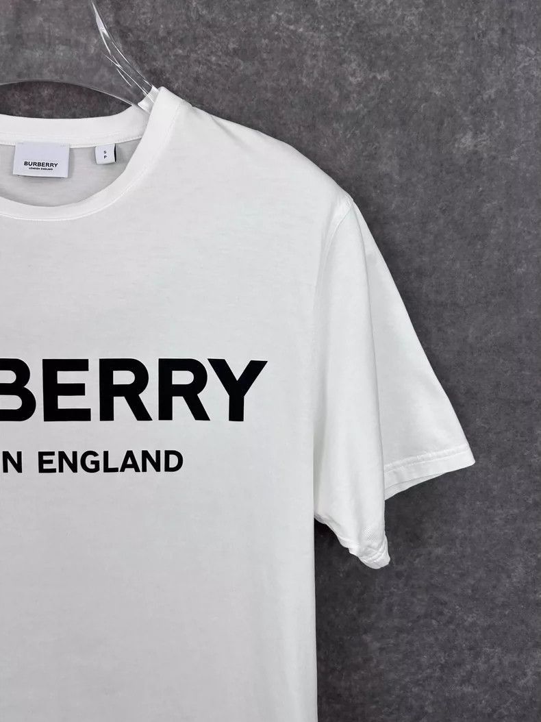Burberry Burberry Burberry Logo Print Cotton T-Shirt for Unisex-250 Size US S / EU 44-46 / 1 - 5 Thumbnail
