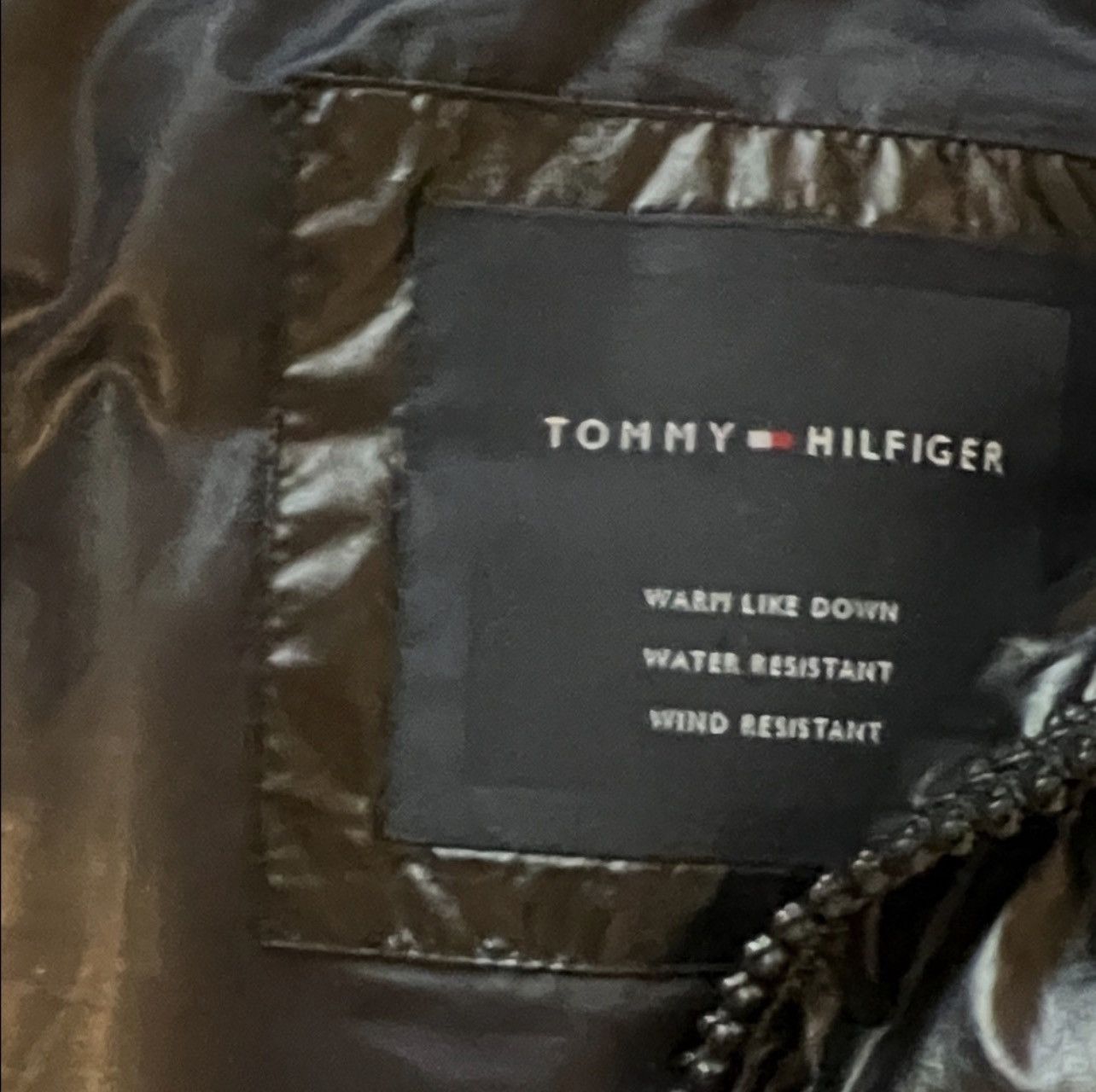 Tommy Hilfiger Tommy Hilfiger XL Black Glossy Puffer Jacket Size US XL / EU 56 / 4 - 4 Thumbnail