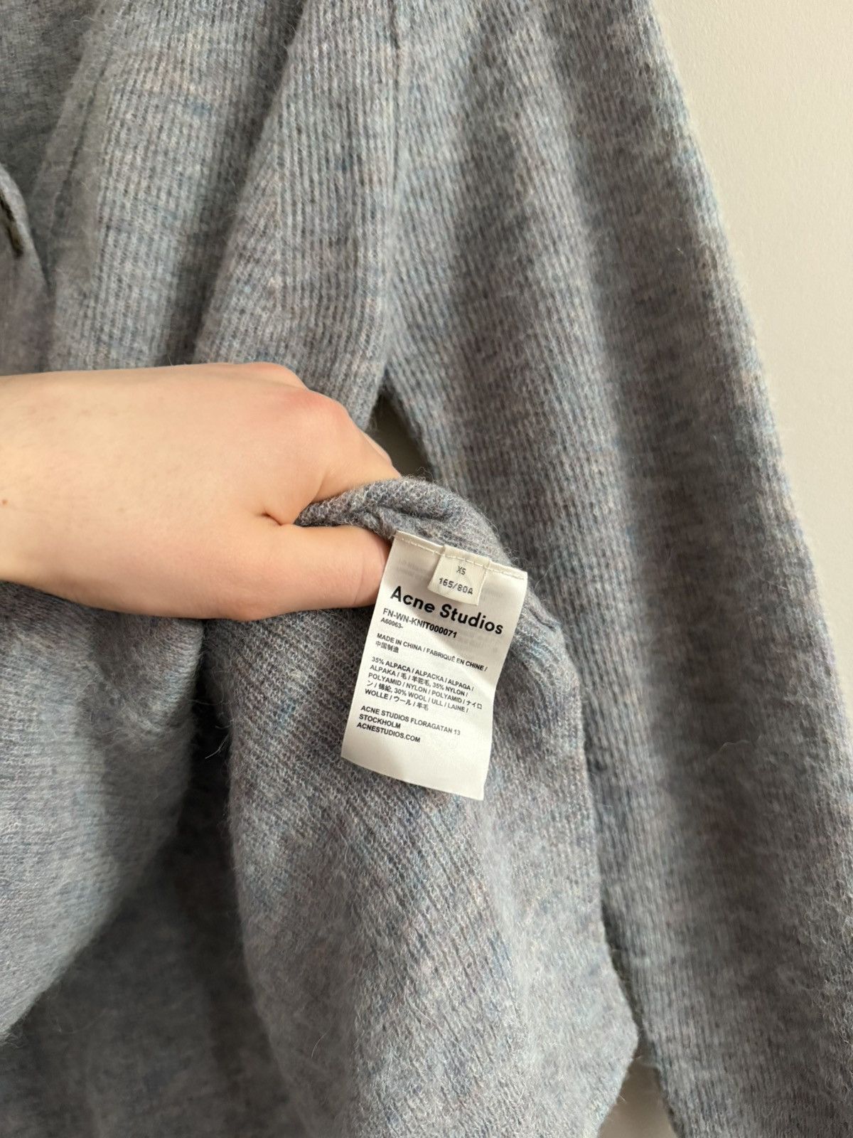 Acne Studios Acne Studios Grey Mohair Blend V-Neck Cardigan Size S / US 4 / IT 40 - 5 Thumbnail