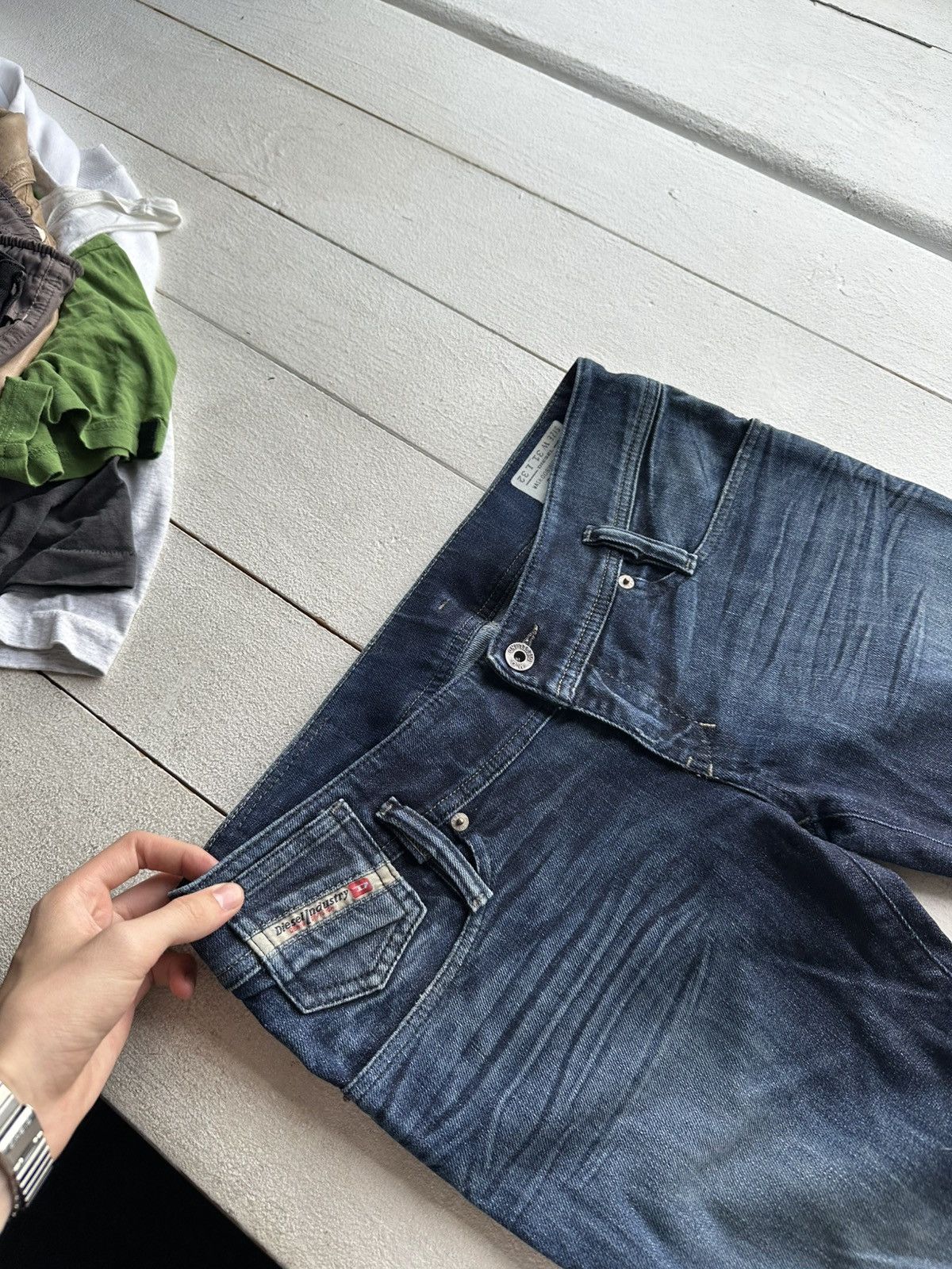 Diesel 🚨Gothic Diesel Regular Slim relax Flared Jeans Womens Size 31" - 2 Thumbnail