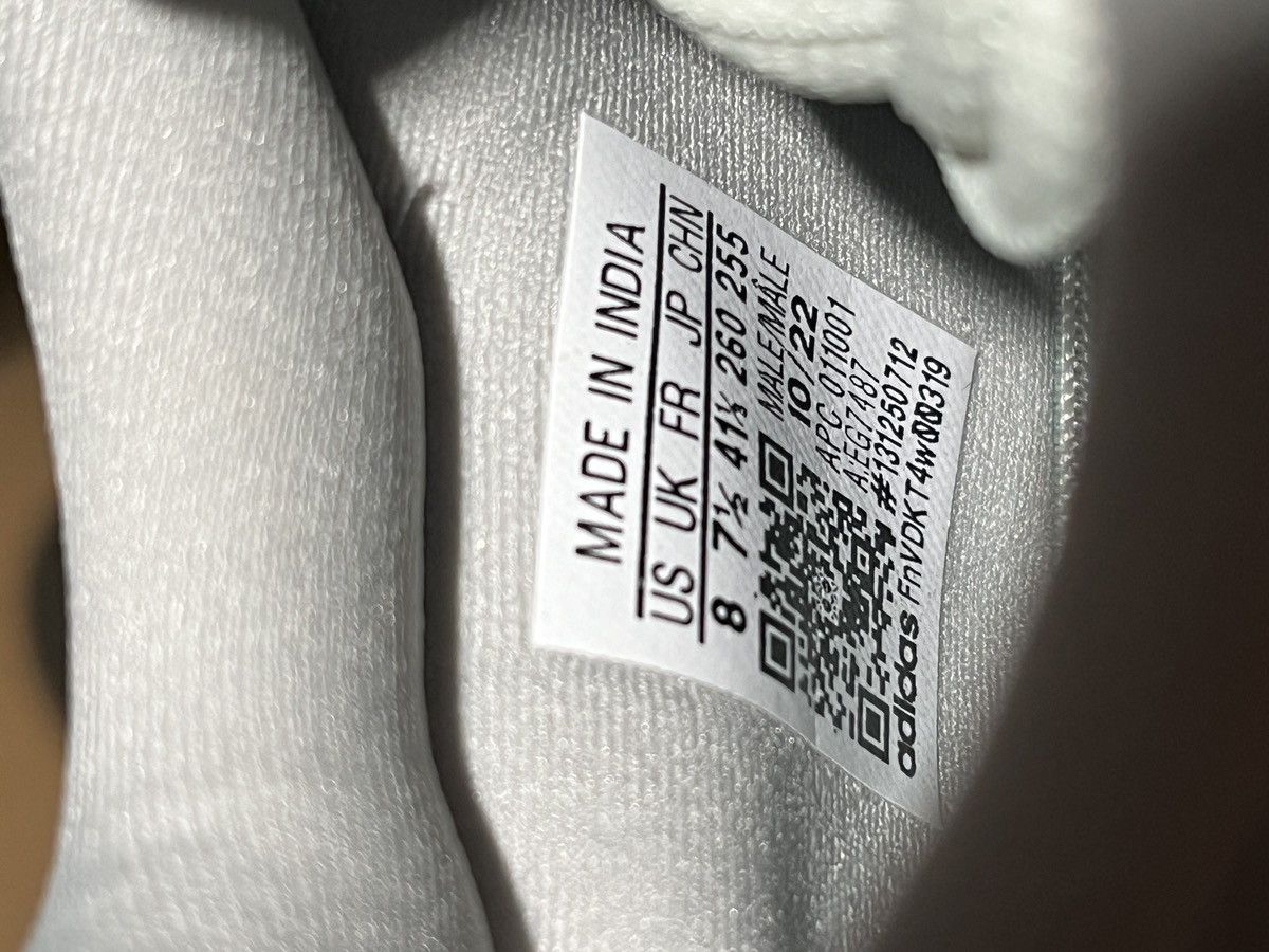 Adidas Yeezy Boost 700 V1 Salt