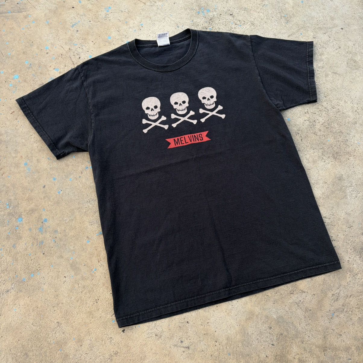 Band Tees Melvins Size US L / EU 52-54 / 3 - 1 Thumbnail