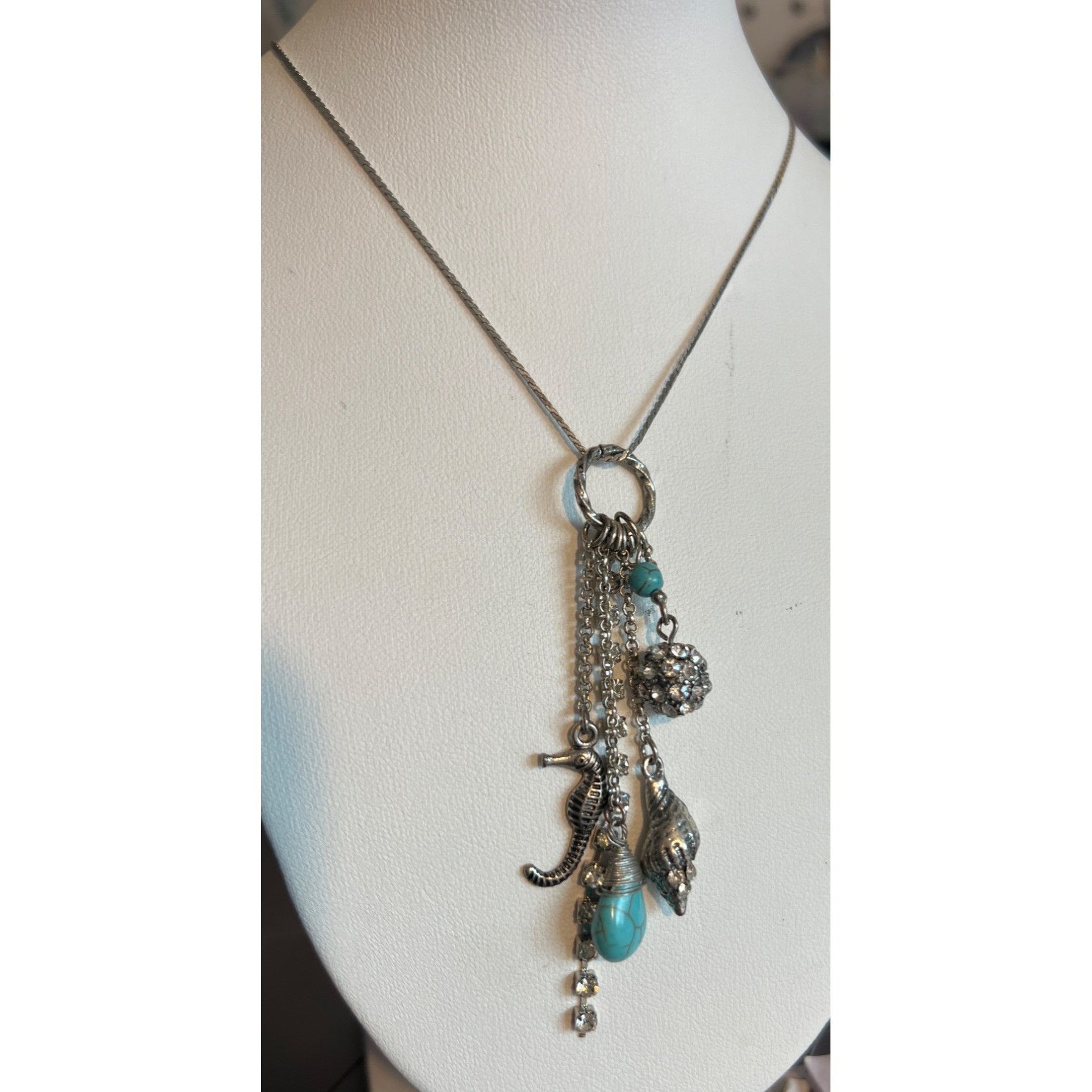 Other Silver Tone Charm Cluster Pendant Necklace Faux Turquoise Rh Size ONE SIZE - 1 Thumbnail