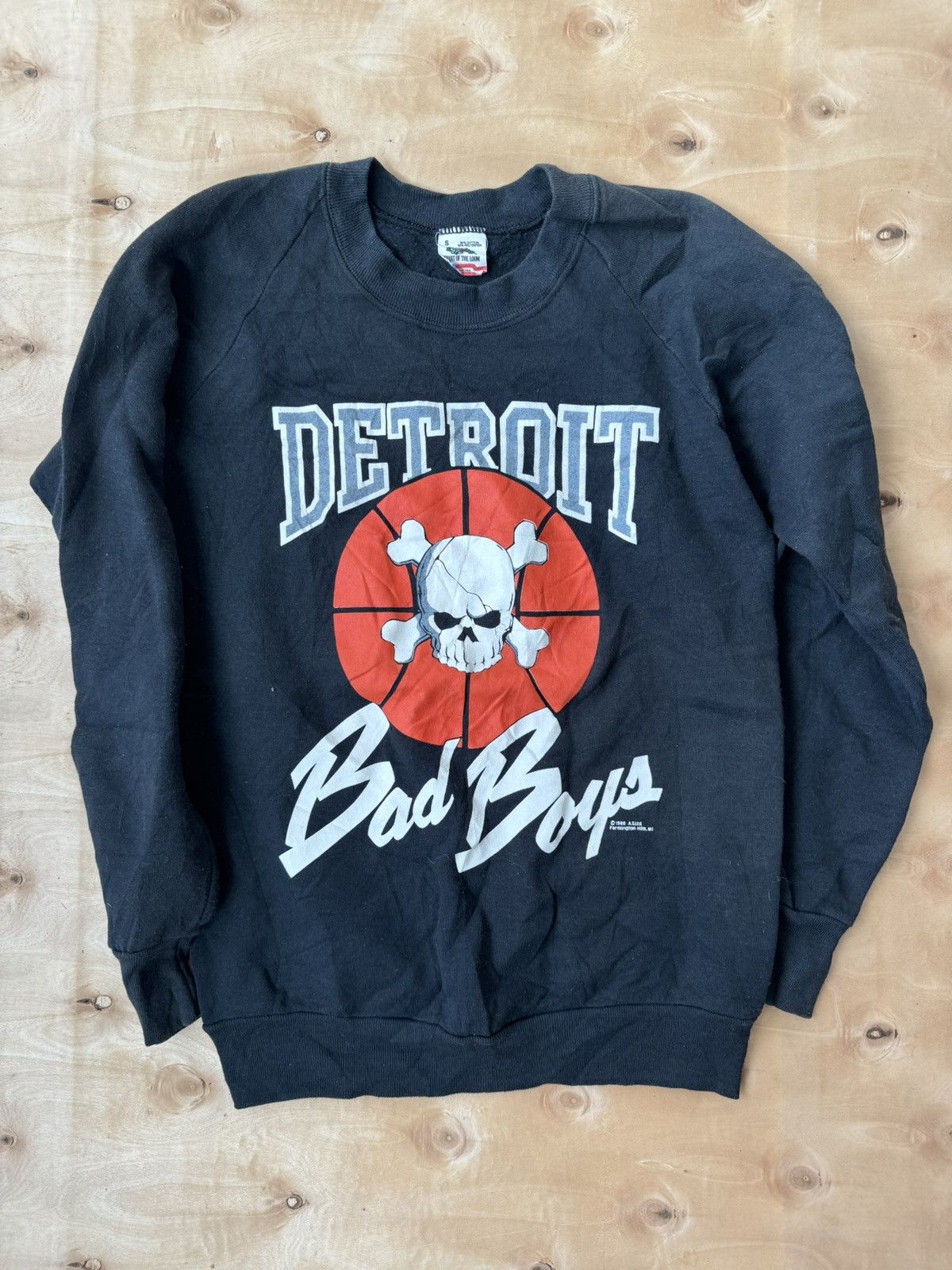 Fruit Of The Loom × Vintage Vintage DETROIT BAD BOYS 80s SWT01 Size US S / EU 44-46 / 1 - 1 Thumbnail
