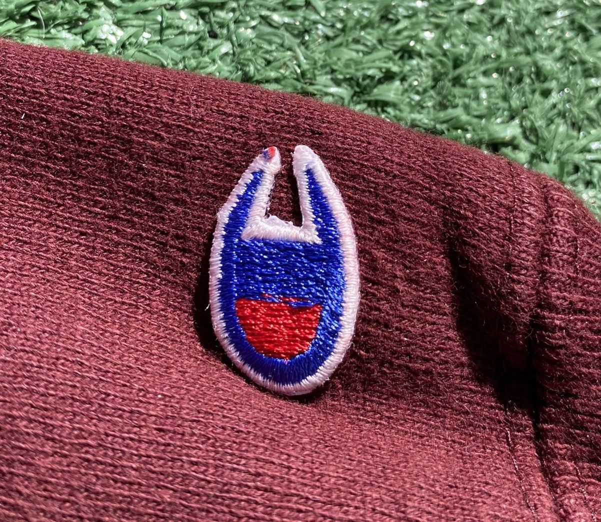 Champion VTG 90’s Champion Reverse Weave Farmington Sweatshirt Large Size US L / EU 52-54 / 3 - 5 Thumbnail