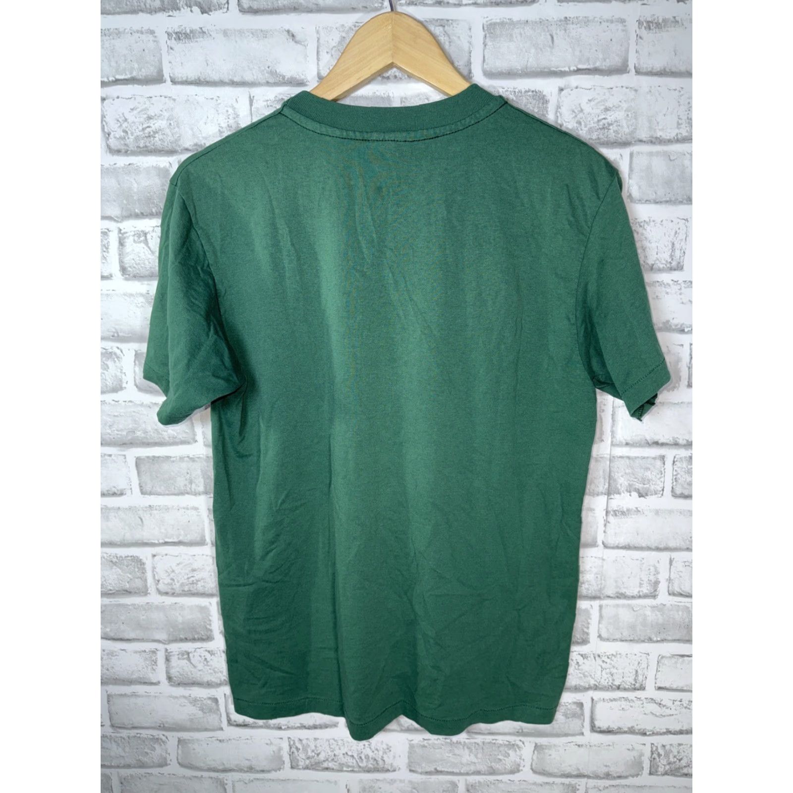 Hanes VINTAGE Maxim Las Vegas Tee Green Mens M 90s Hanes Cotton Blend Short Sleeve Crew Neck T-Shirt Unisex Adults Summer Spring 90s Theme Conv Mens Size US M / EU 48-50 / 2 - 4 Thumbnail