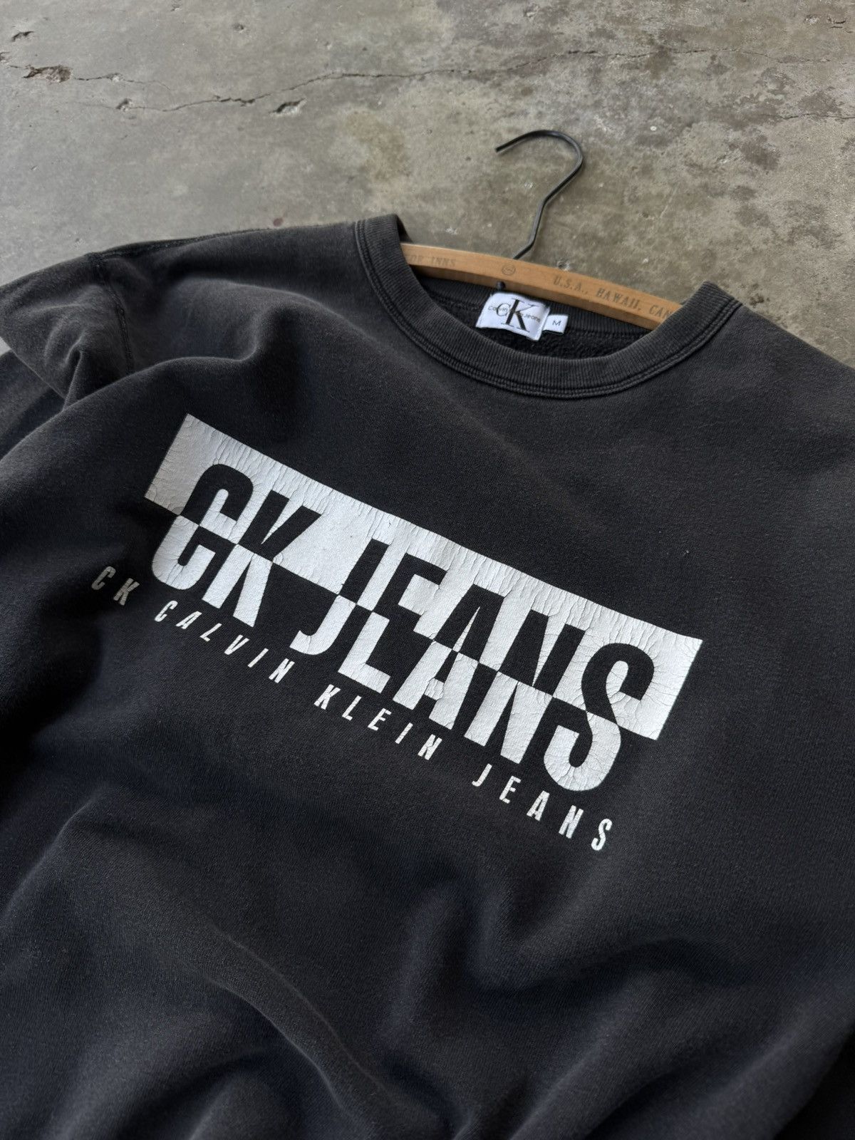 Calvin Klein × Vintage Vintage 90s Calvin Klein Jeans Sweatshirt Size US M / EU 48-50 / 2 - 2 Thumbnail