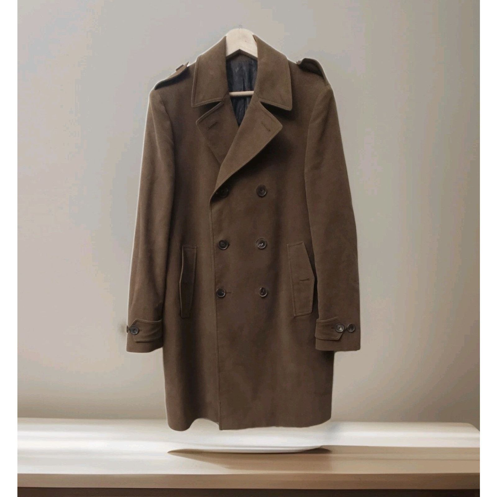 Salvatore Ferragamo Men's Trench Coat size 50