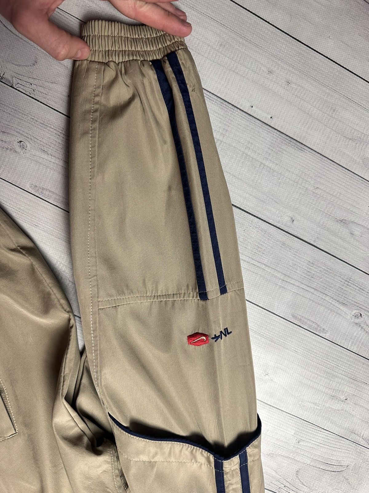 Nike × Vintage Vintage Nike track jacket size M/L brown Size US L / EU 52-54 / 3 - 7 Thumbnail
