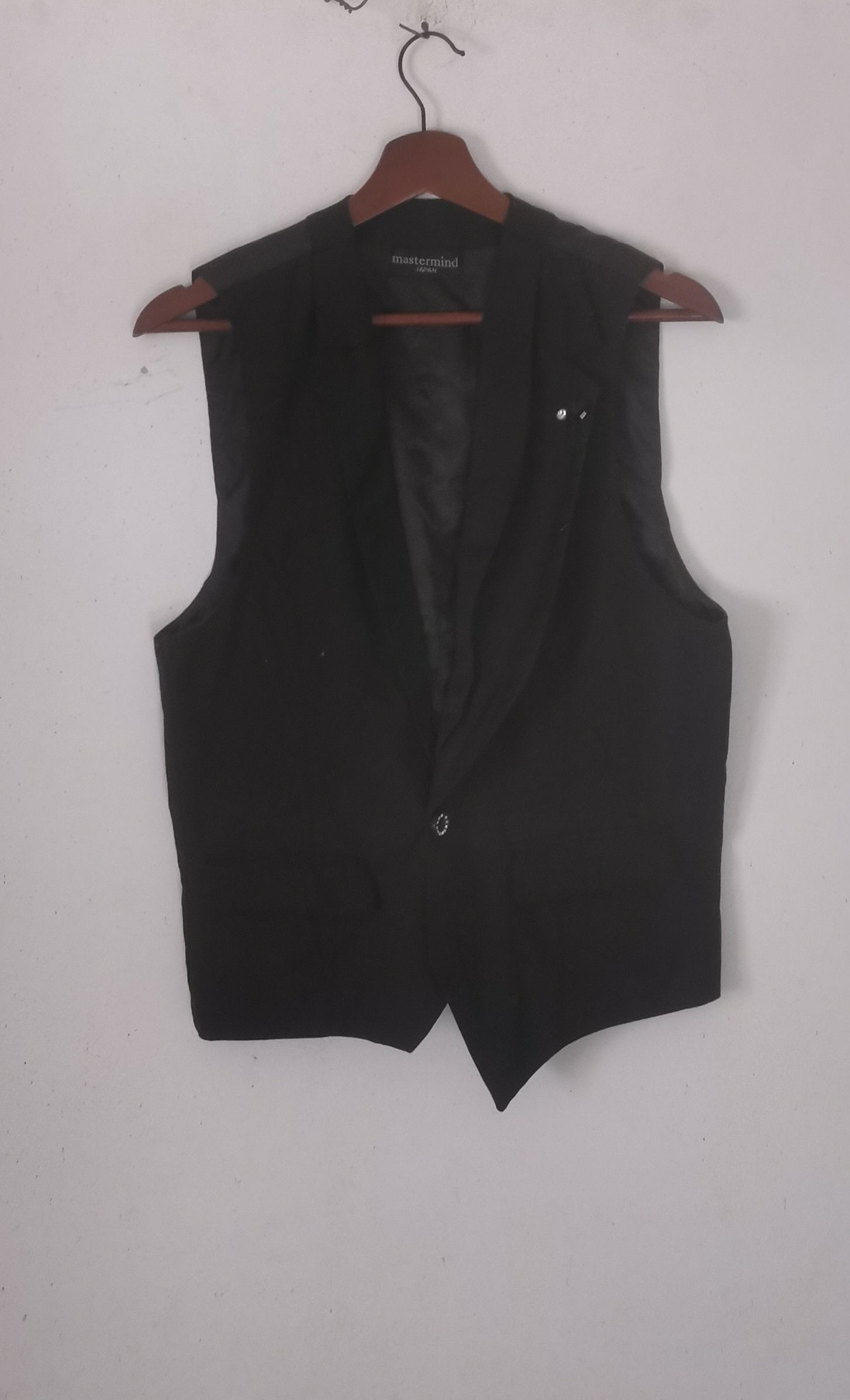 Mastermind Japan Rare Mastermind Japan vest black colour Size US L / EU 52-54 / 3 - 1 Thumbnail