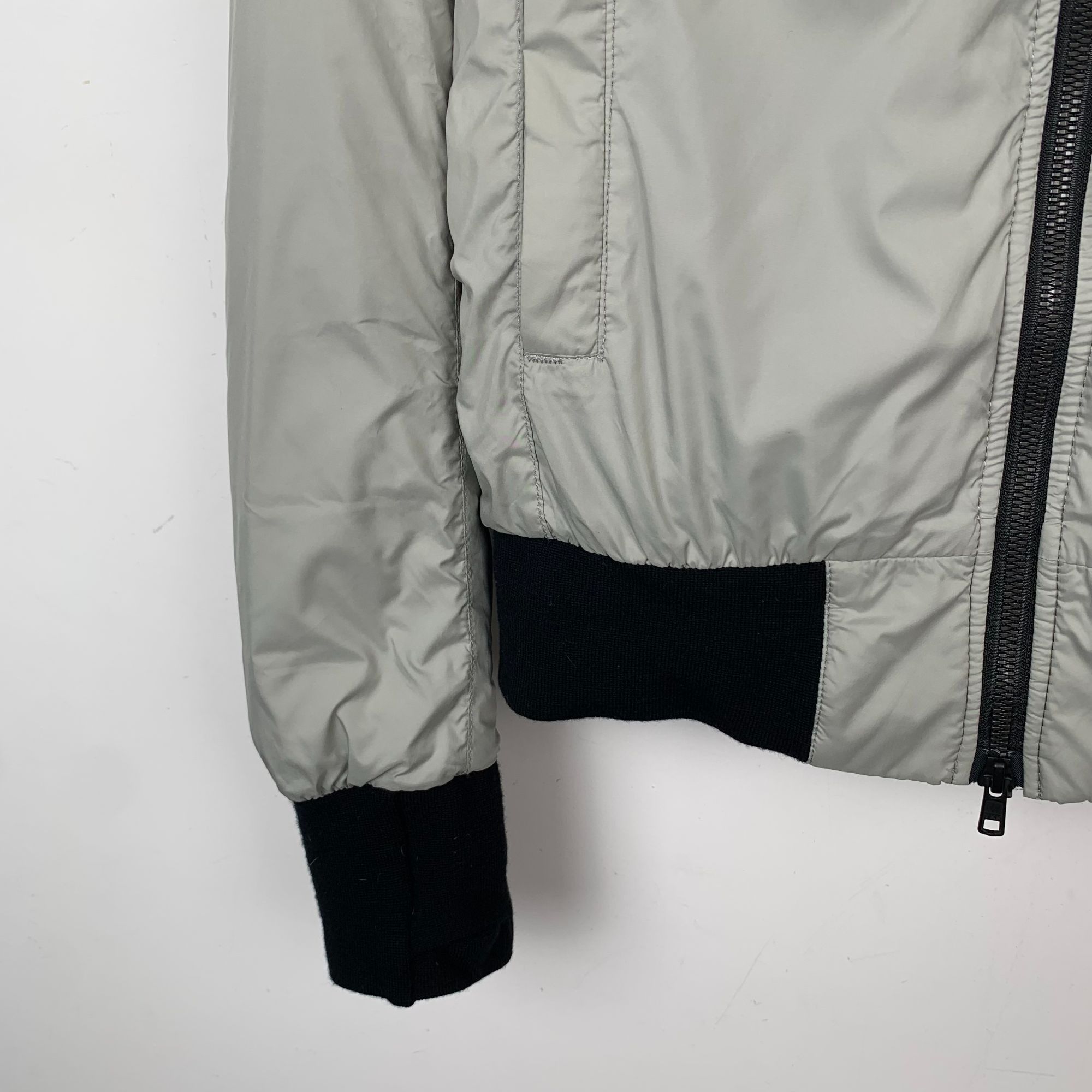 Canada Goose Canada Goose Grey Red Label Zip-Up Down Jacket (Size S) Size US S / EU 44-46 / 1 - 6 Thumbnail