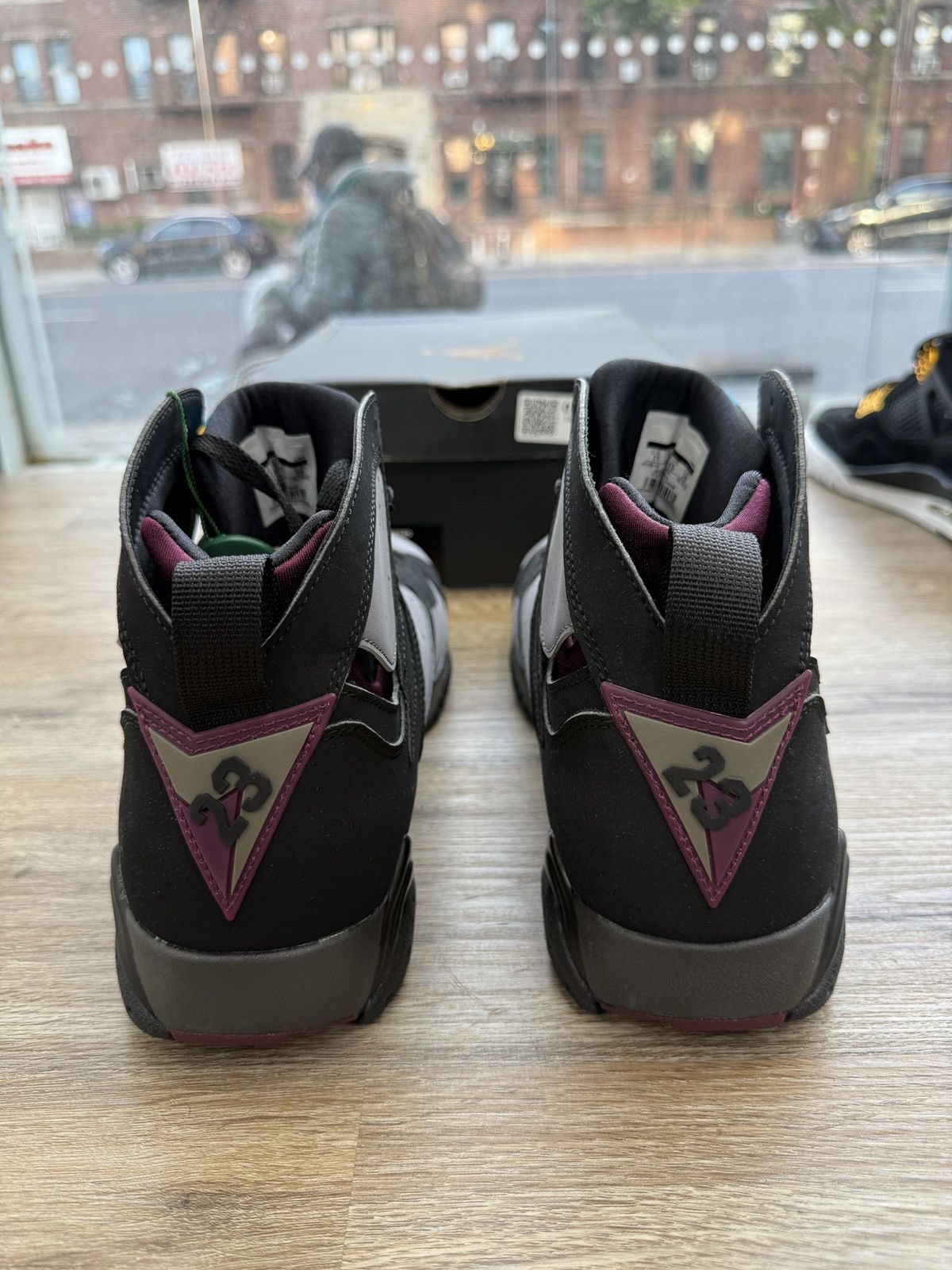 Jordan Brand Air Jordan 7 Retro Bordeaux Size US 11 / EU 44 - 4 Thumbnail