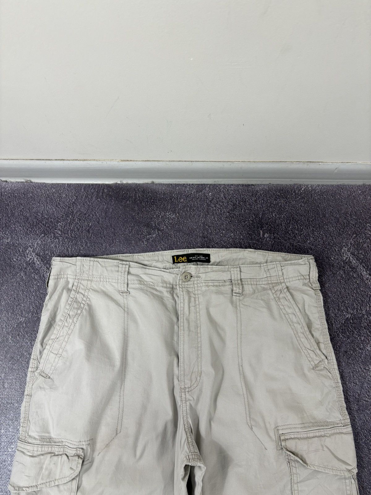 Lee Vintage Lee Y2K Beige American Hype Baggy Cargo Shorts Size US 38 / EU 54 - 10 Thumbnail