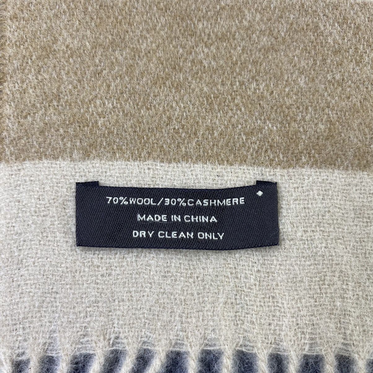 Coach Coach Scarf/ Muffler / Neckwear - K029 Size ONE SIZE - 6 Thumbnail
