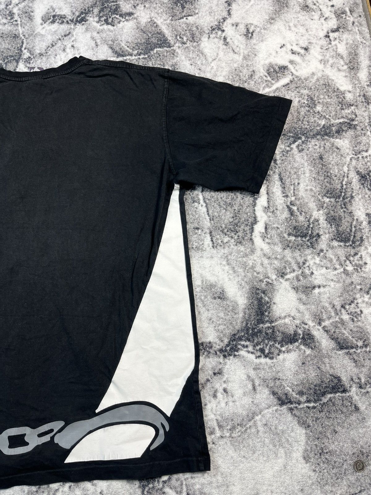 Band Tees Graphic T-Shirt — Handcuffs Back Print Size US XL / EU 56 / 4 - 10 Thumbnail