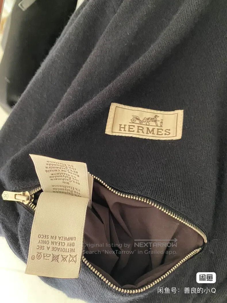 Hermes Hermes Men's Hooded Jacket, Dark Tone Design, Stylish and Size US L / EU 52-54 / 3 - 4 Thumbnail